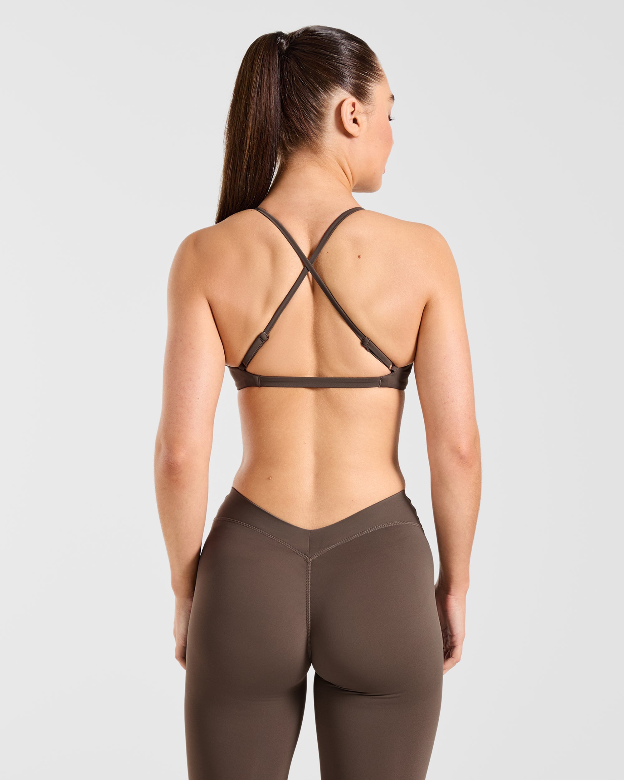Physique Sports Bra - Bruin