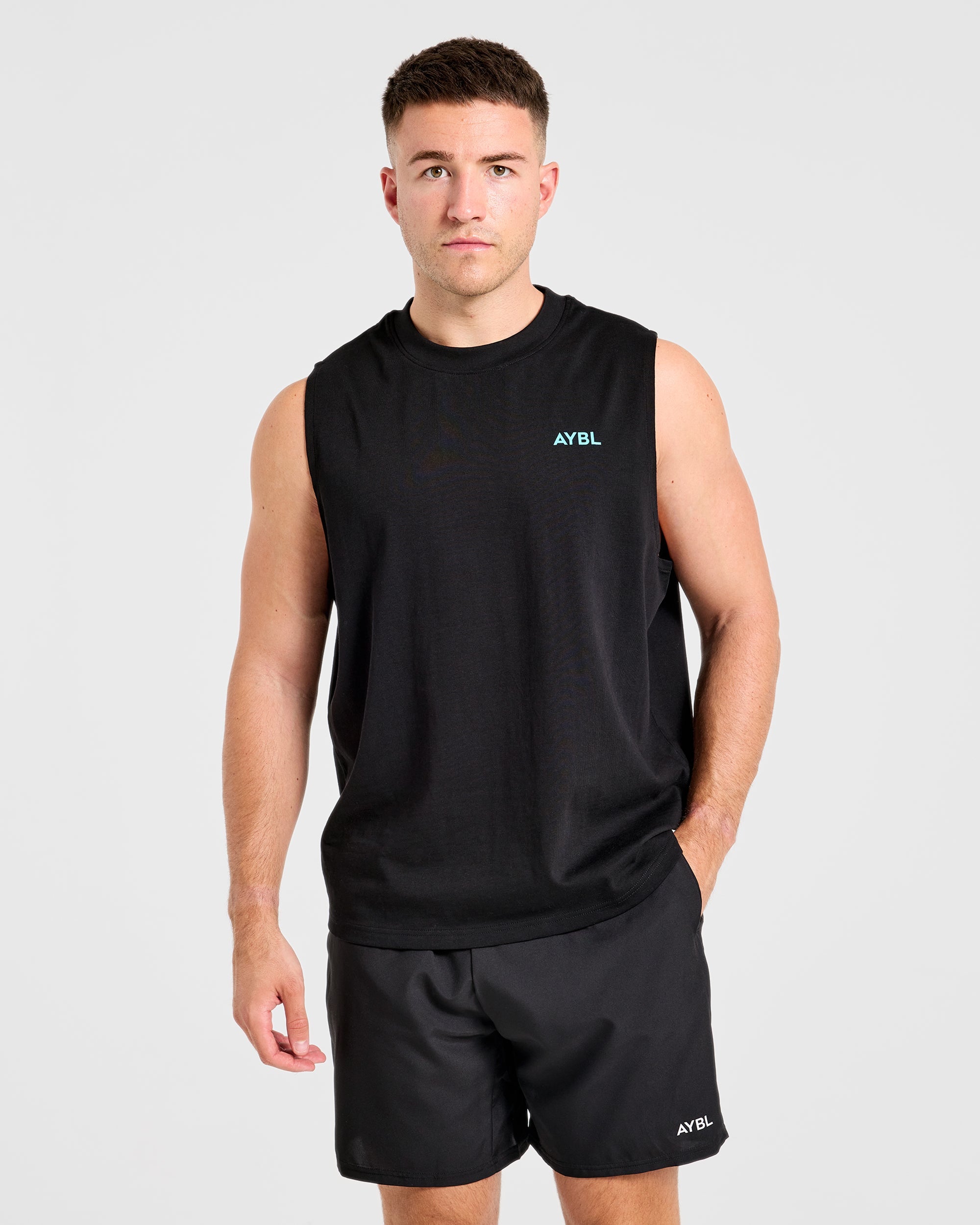 Essential Oversized Graphic Tank - Zwart/Aqua