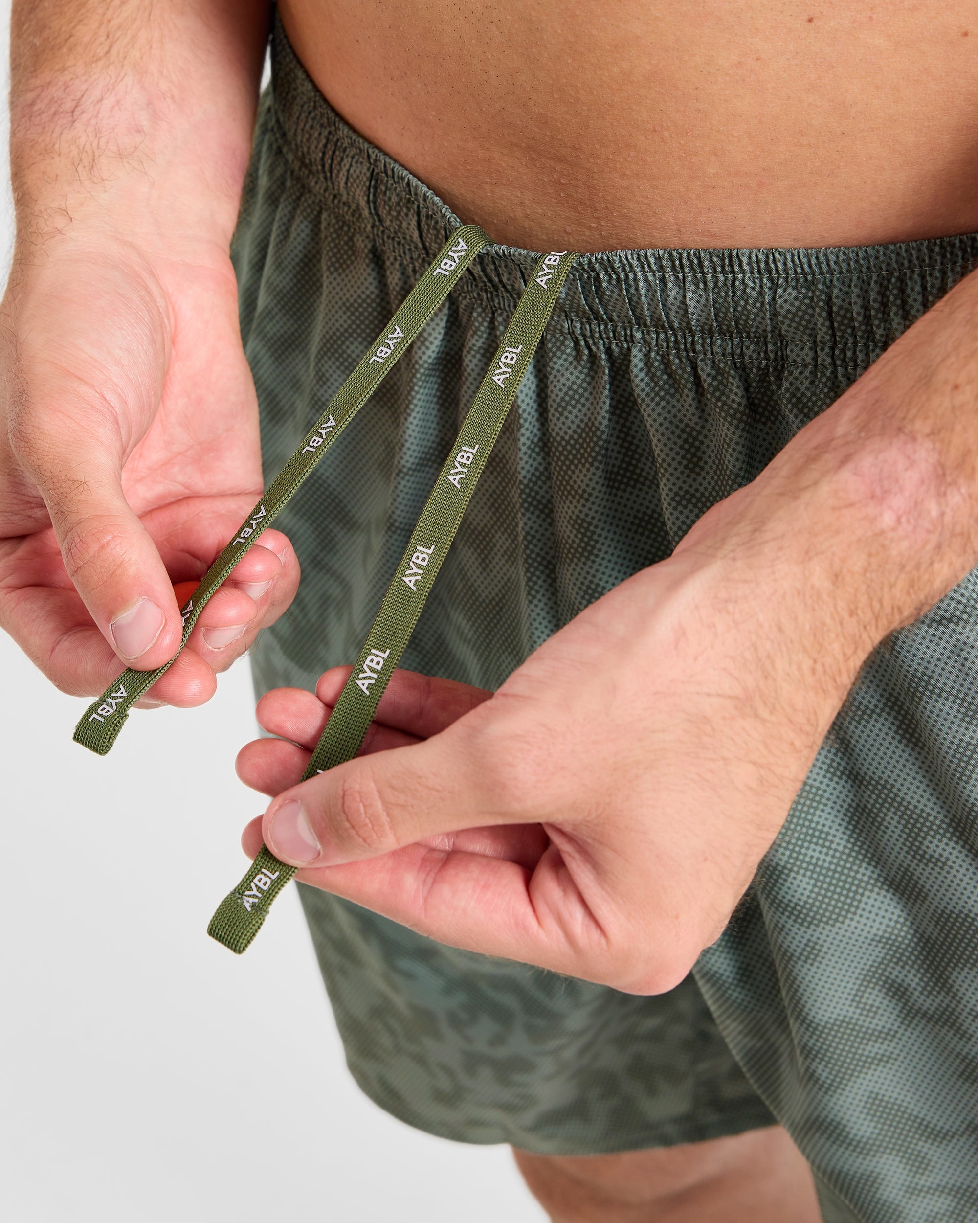 Core 7" Shorts - Olive Camo