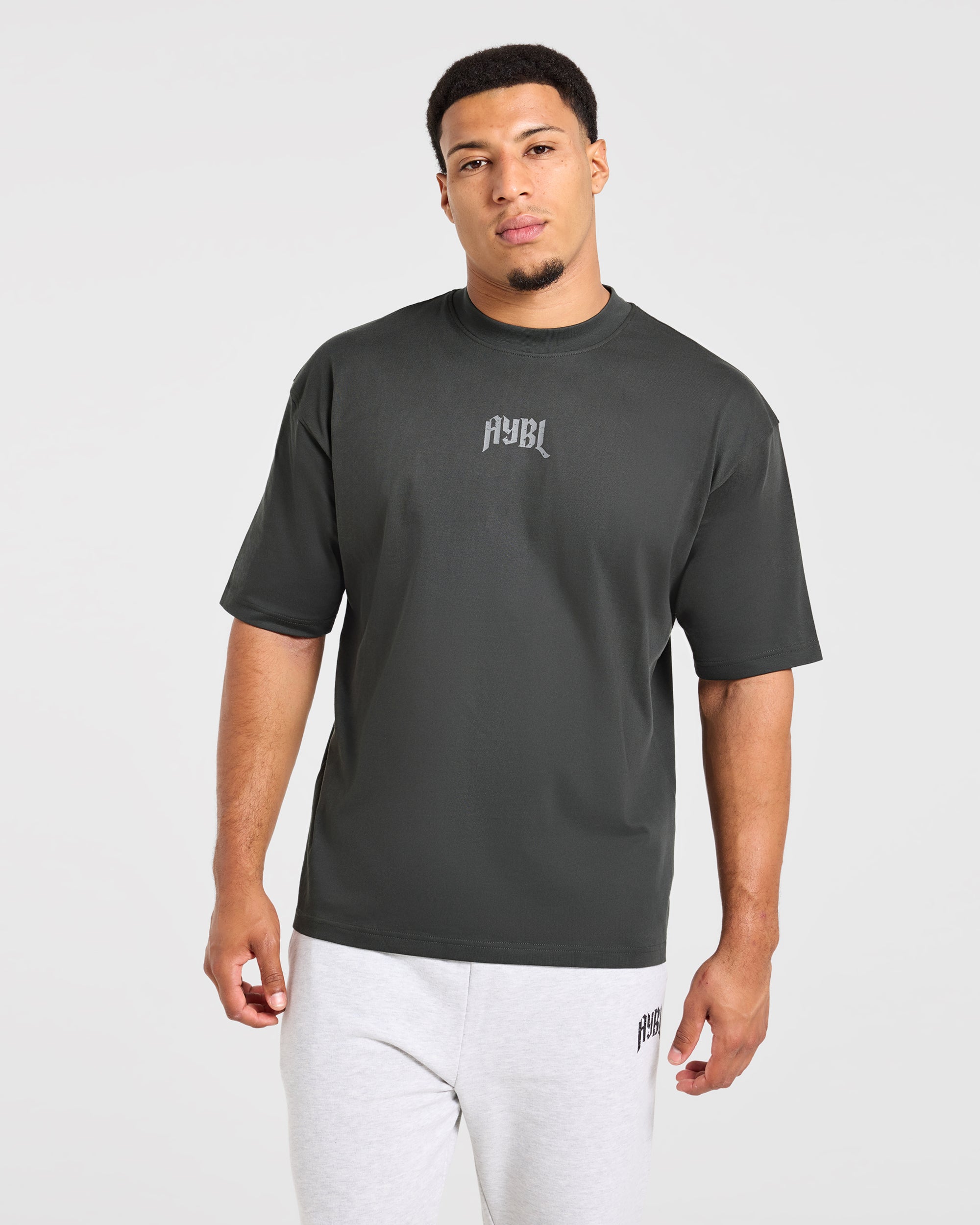 Heavy Lifting Gothic Oversized T Shirt - Charcoal/Geel