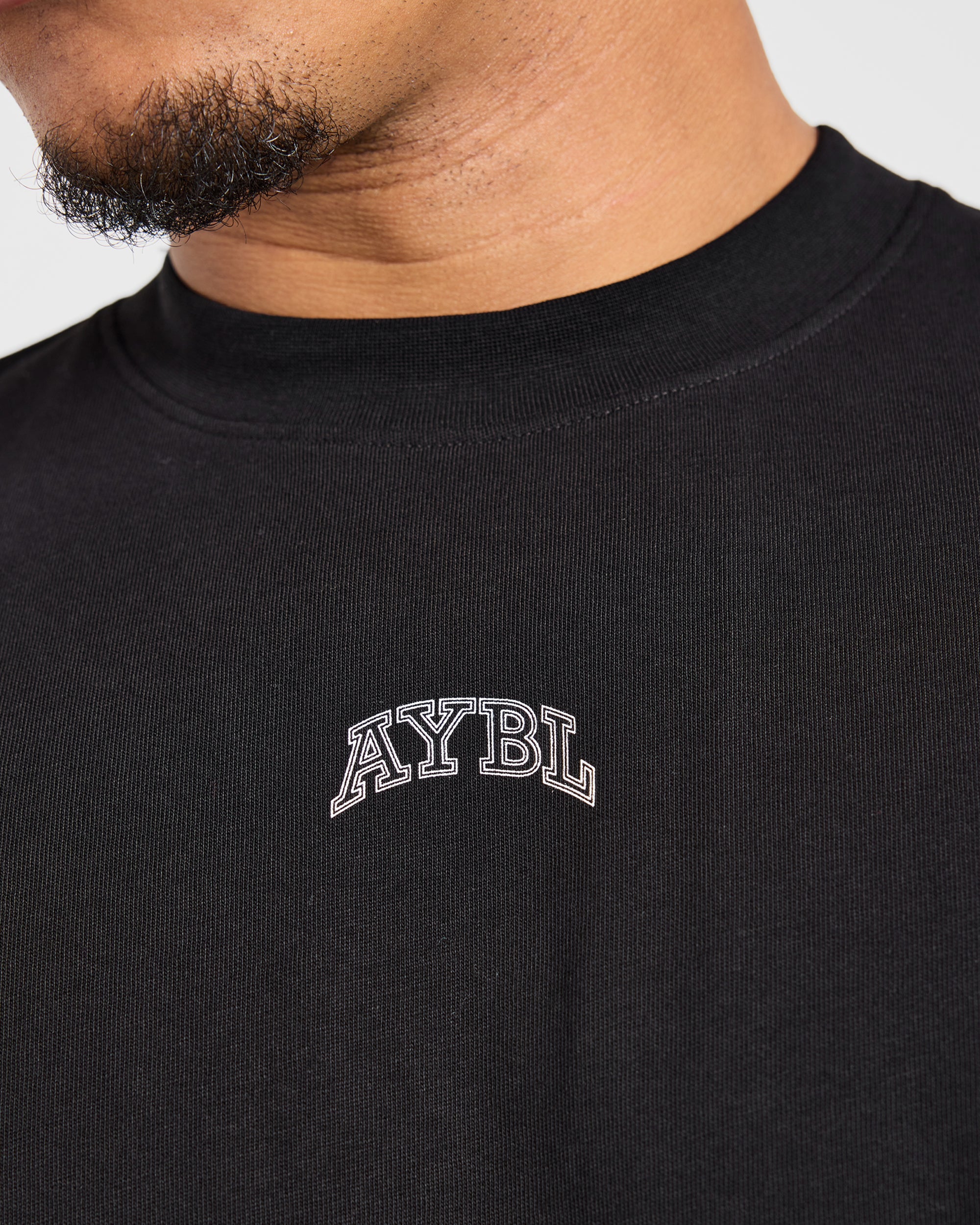 Relentless Eagle Oversized T Shirt - Zwart