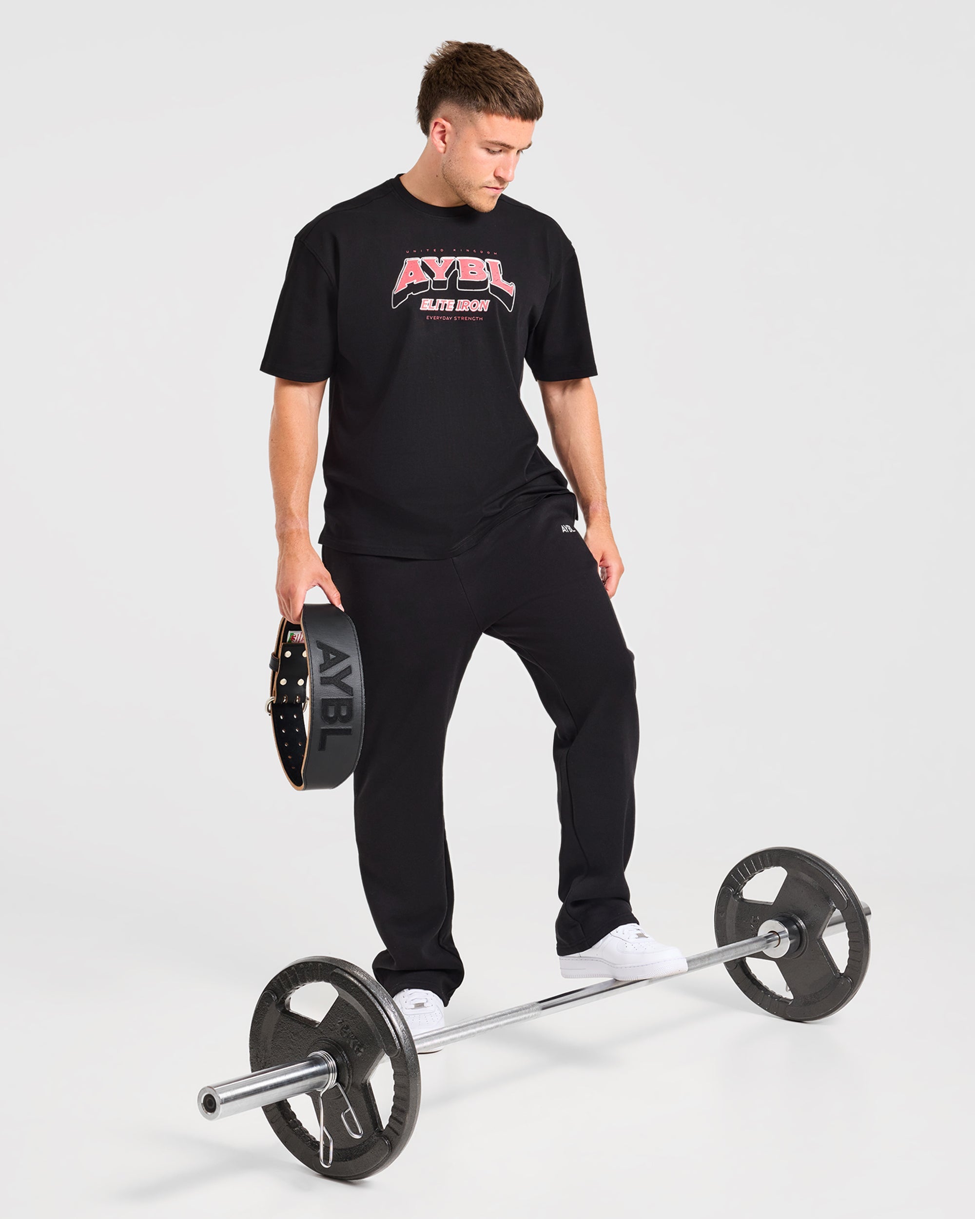 AYBL Elite Iron Oversized T Shirt - Zwart