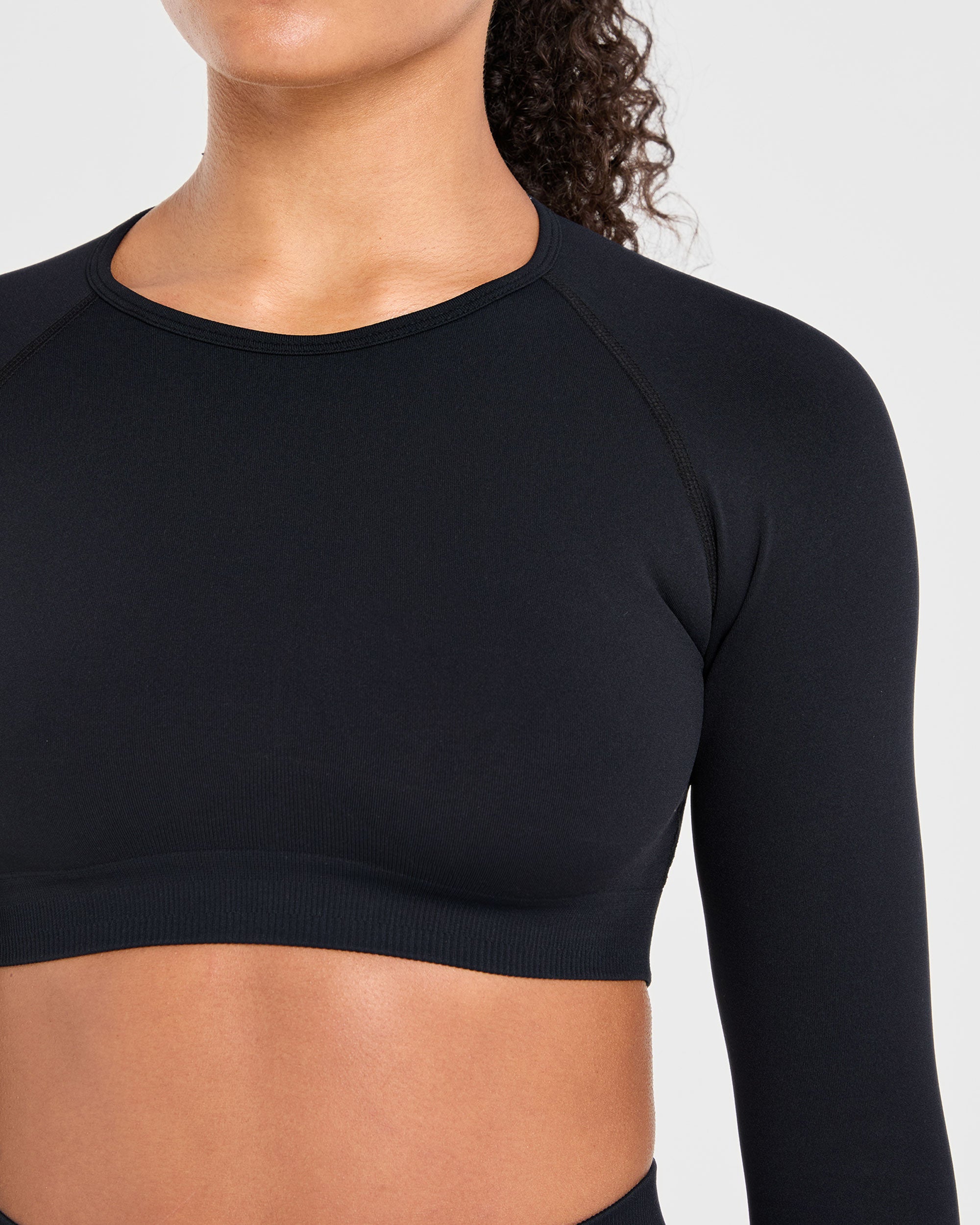 Power Seamless Long Sleeve Crop Top - Zwart