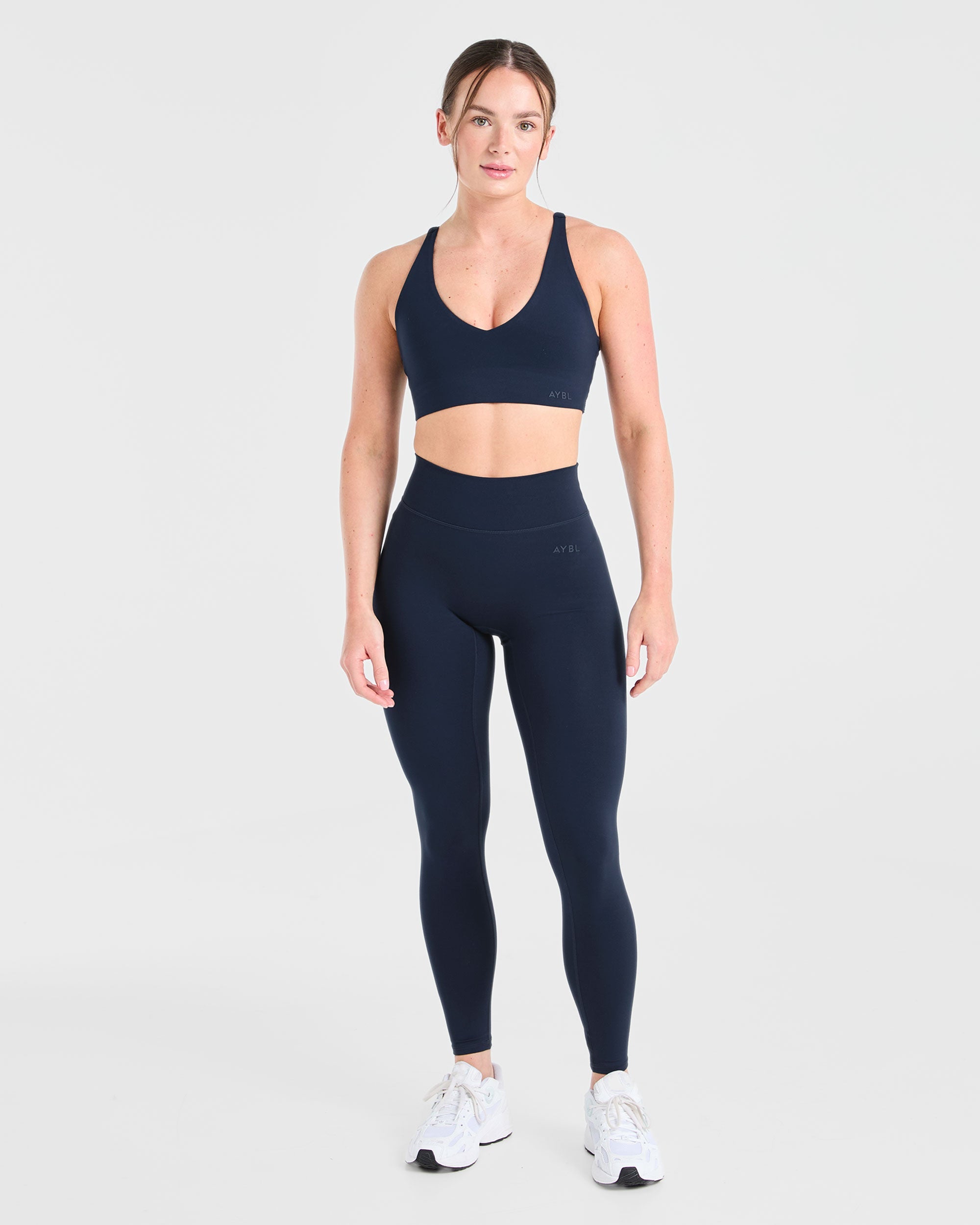 Staple Sports Bra - Navy