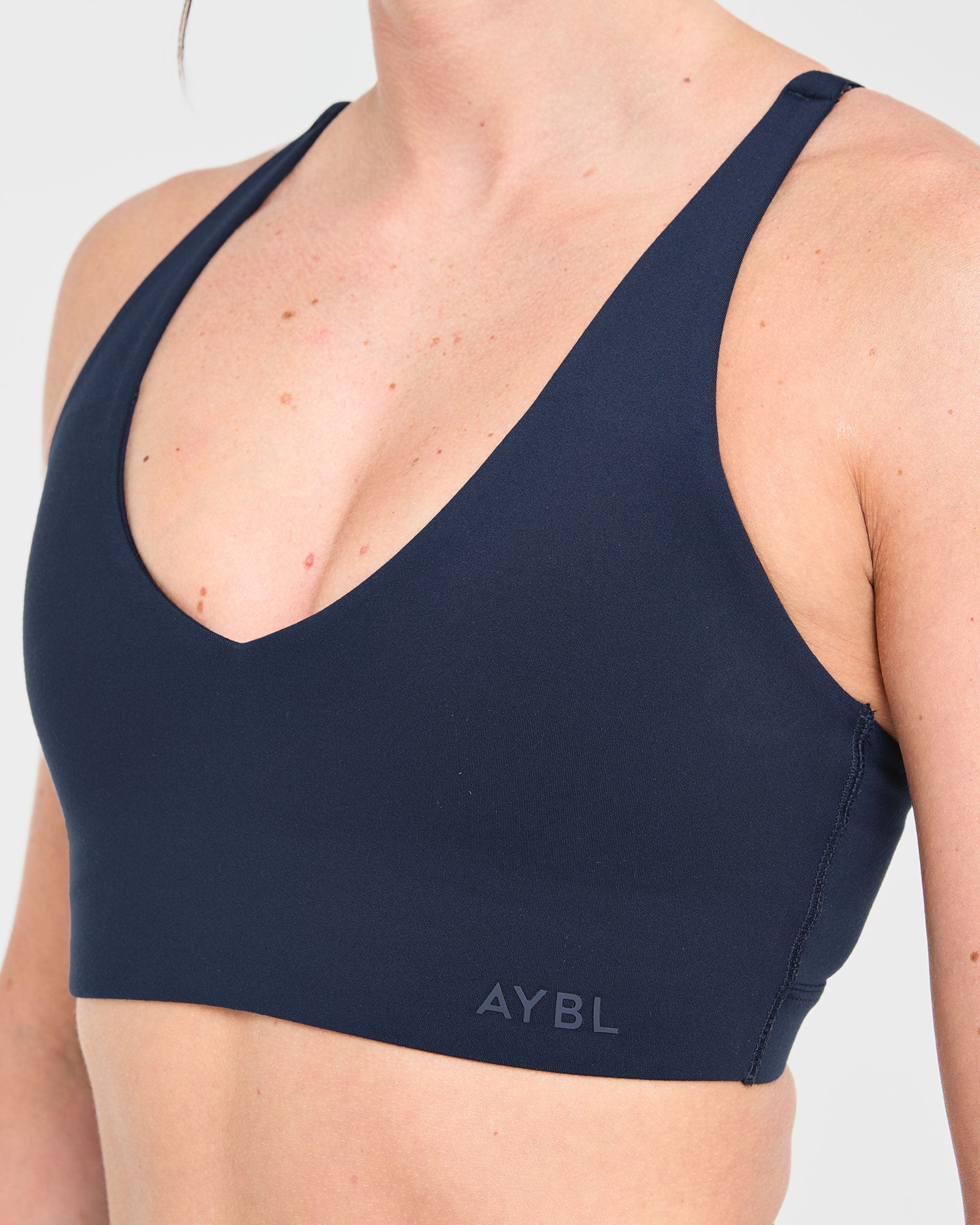 Staple Sports Bra - Navy