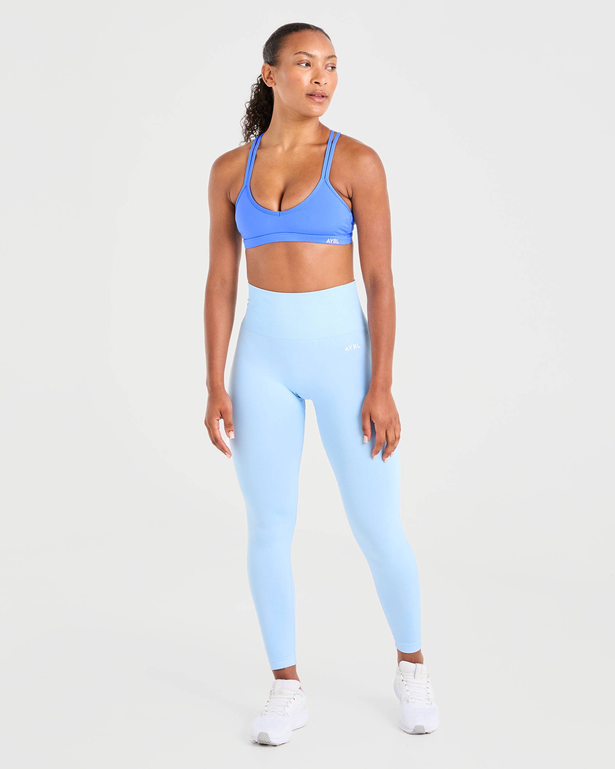 Essential Strappy Sports Bra - Summer Blauw