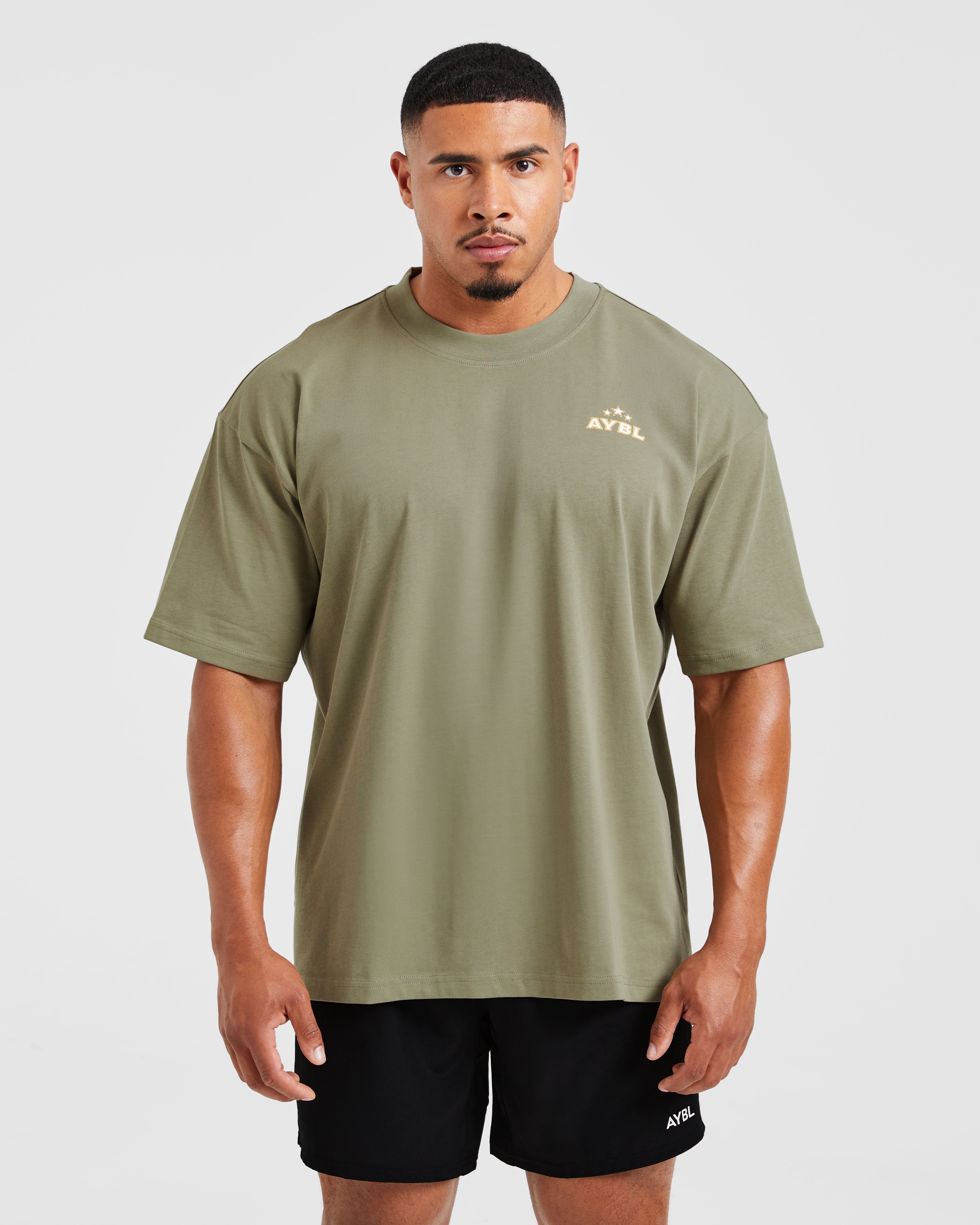 Wesley Vissers X Body Building Essentials Oversized T Shirt - Desert Groen