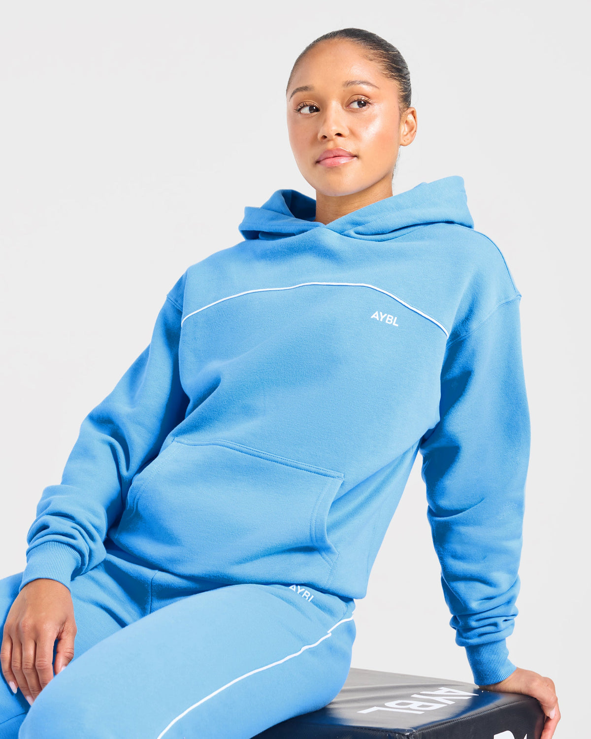 Form Hoodie - Blauw