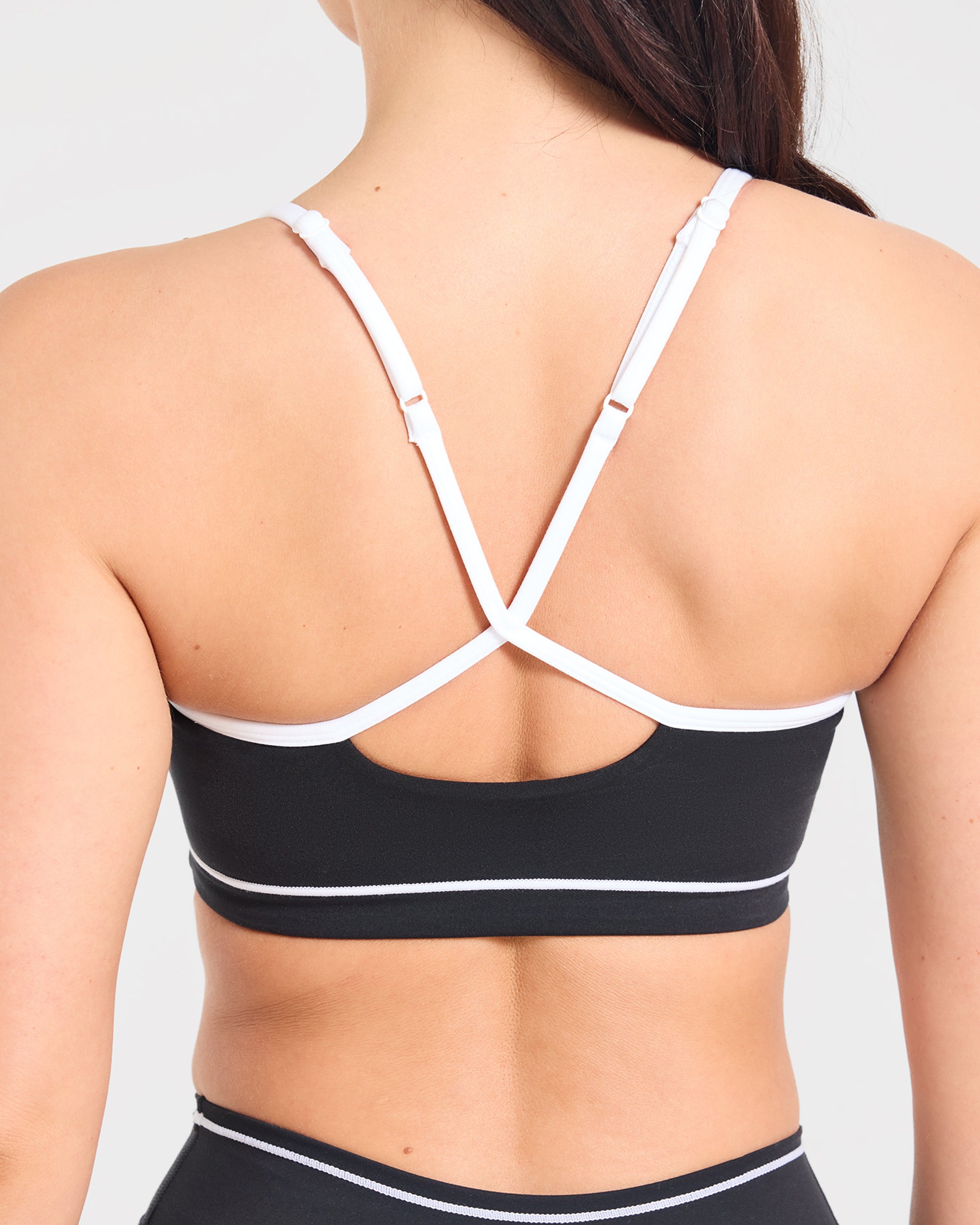 Form Sports Bra - Zwart