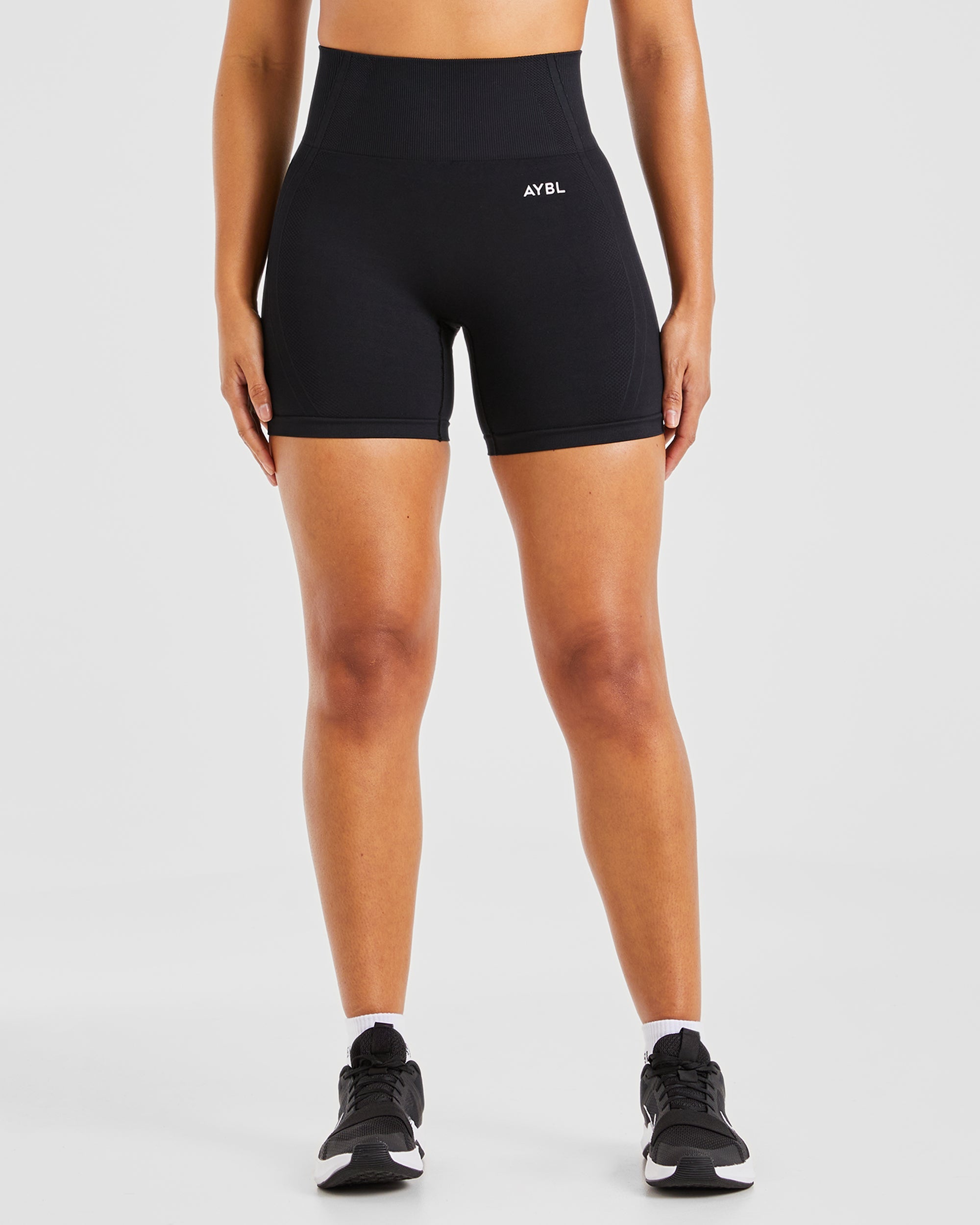 Balance V3 Seamless Cycling Shorts - Zwart