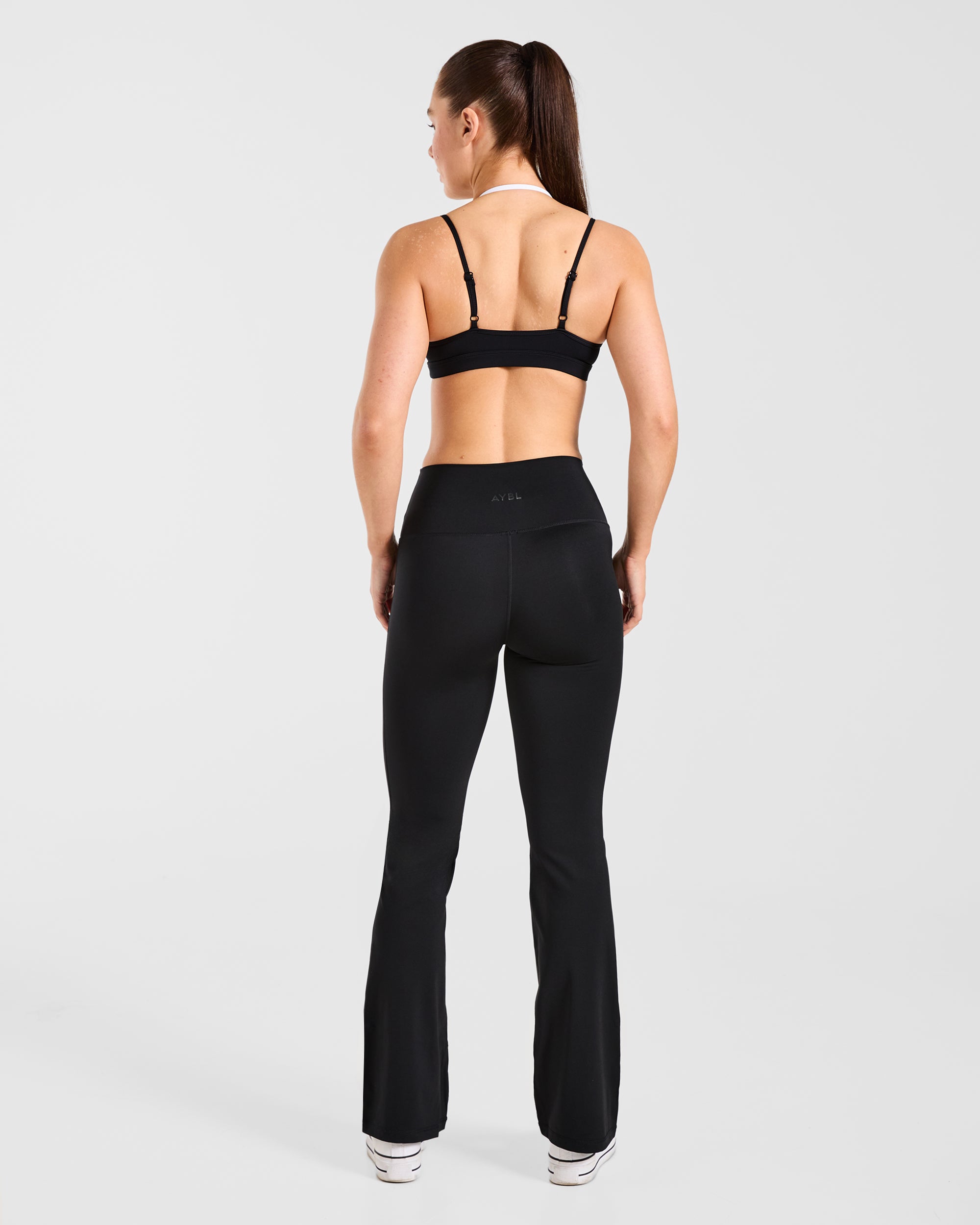 Sculpt Flared Leggings - Zwart