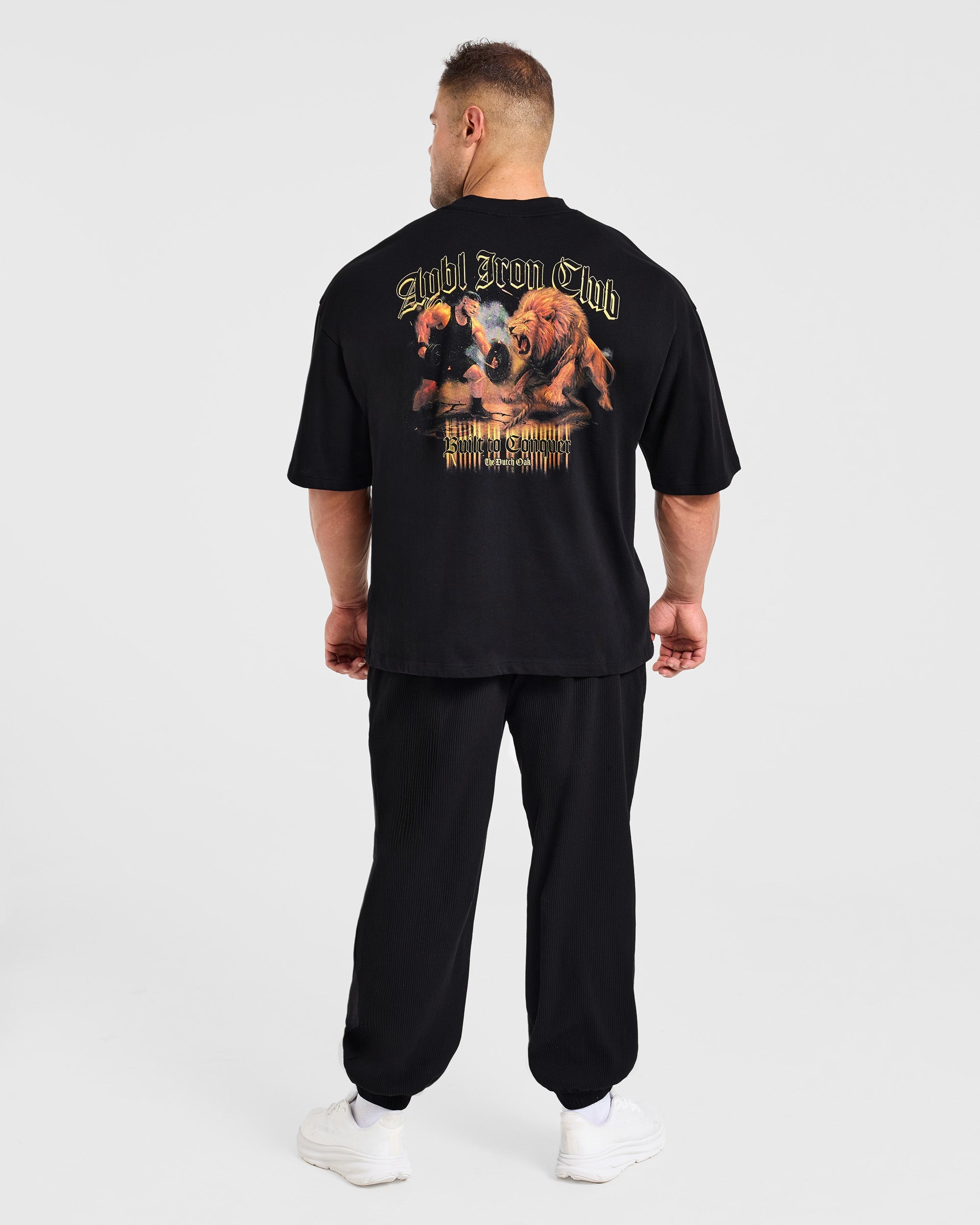 Wesley Vissers x Built to Conquer Oversized T Shirt - Zwart