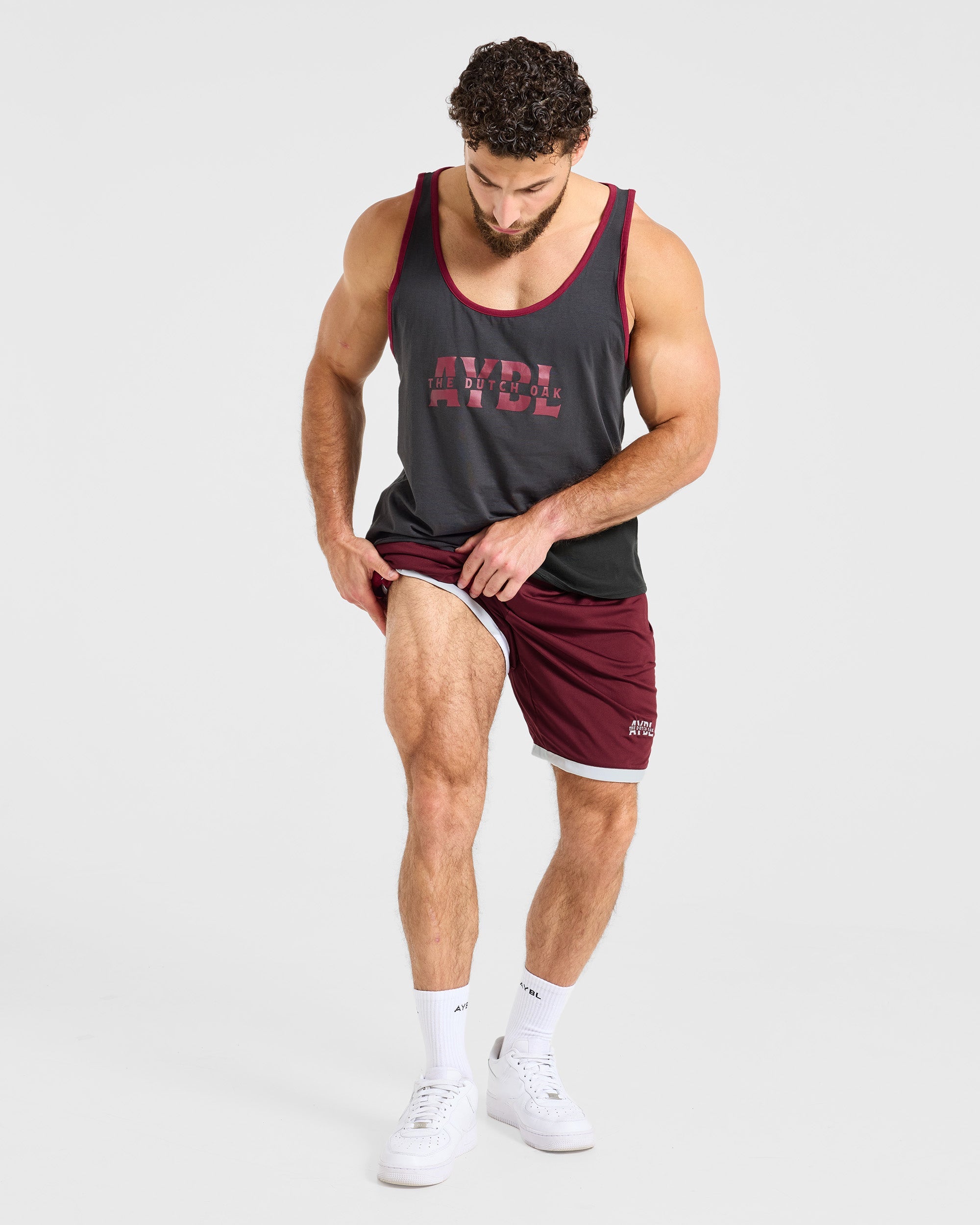 Wesley Vissers x Old School Contrast Shorts - Port Rood