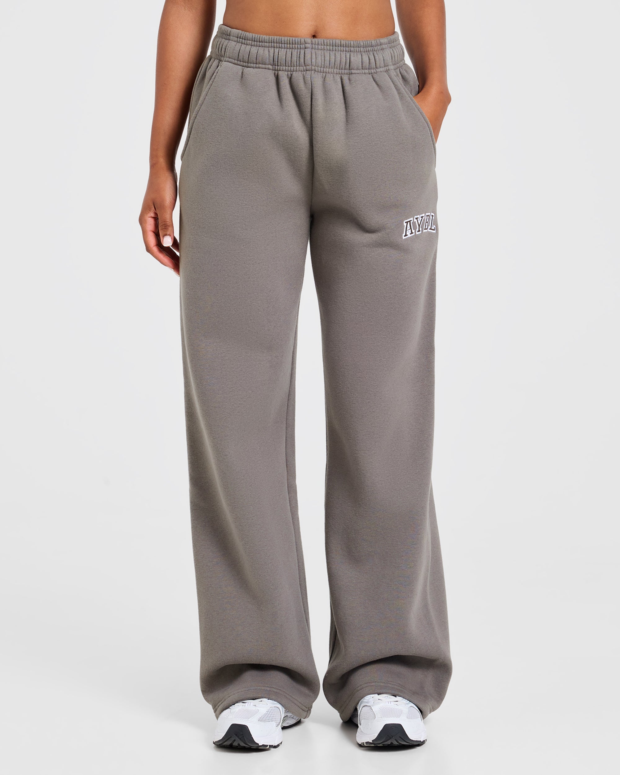 Varsity 2.0 Oversized Straight Leg Joggers - Slate Bruin