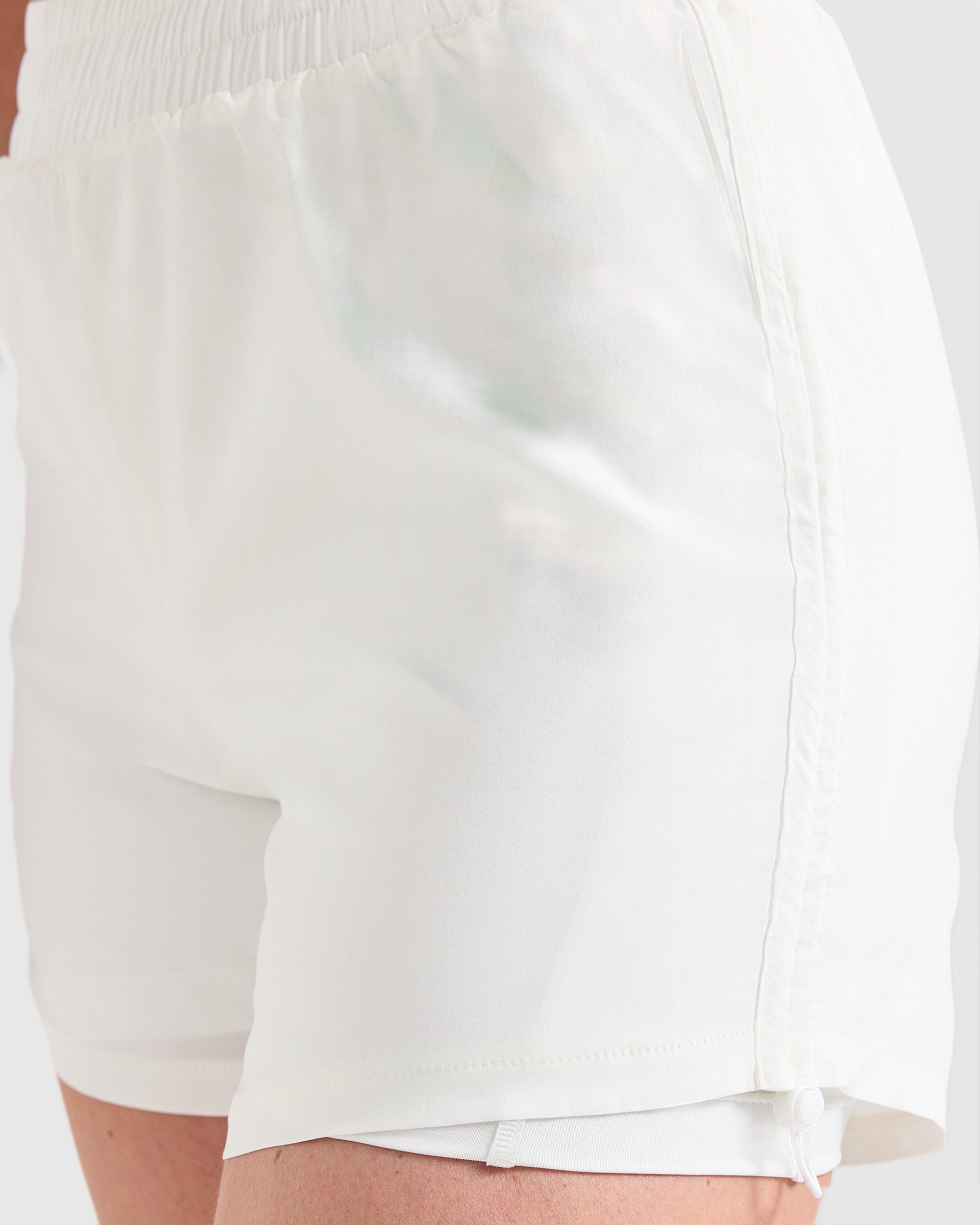 Run Ruched Shorts - Wit