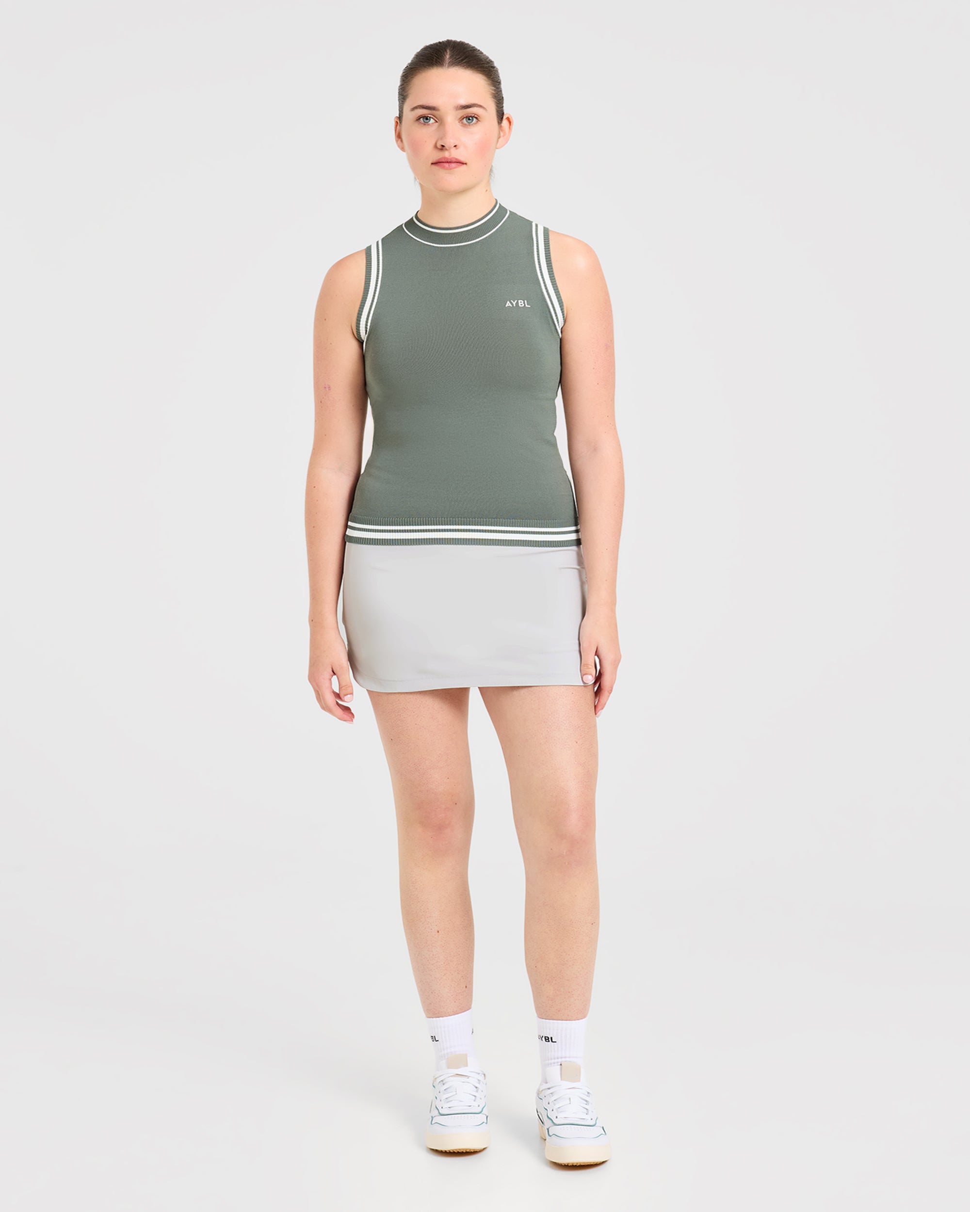 Classic Knitted High Neck Vest - Hillside Groen