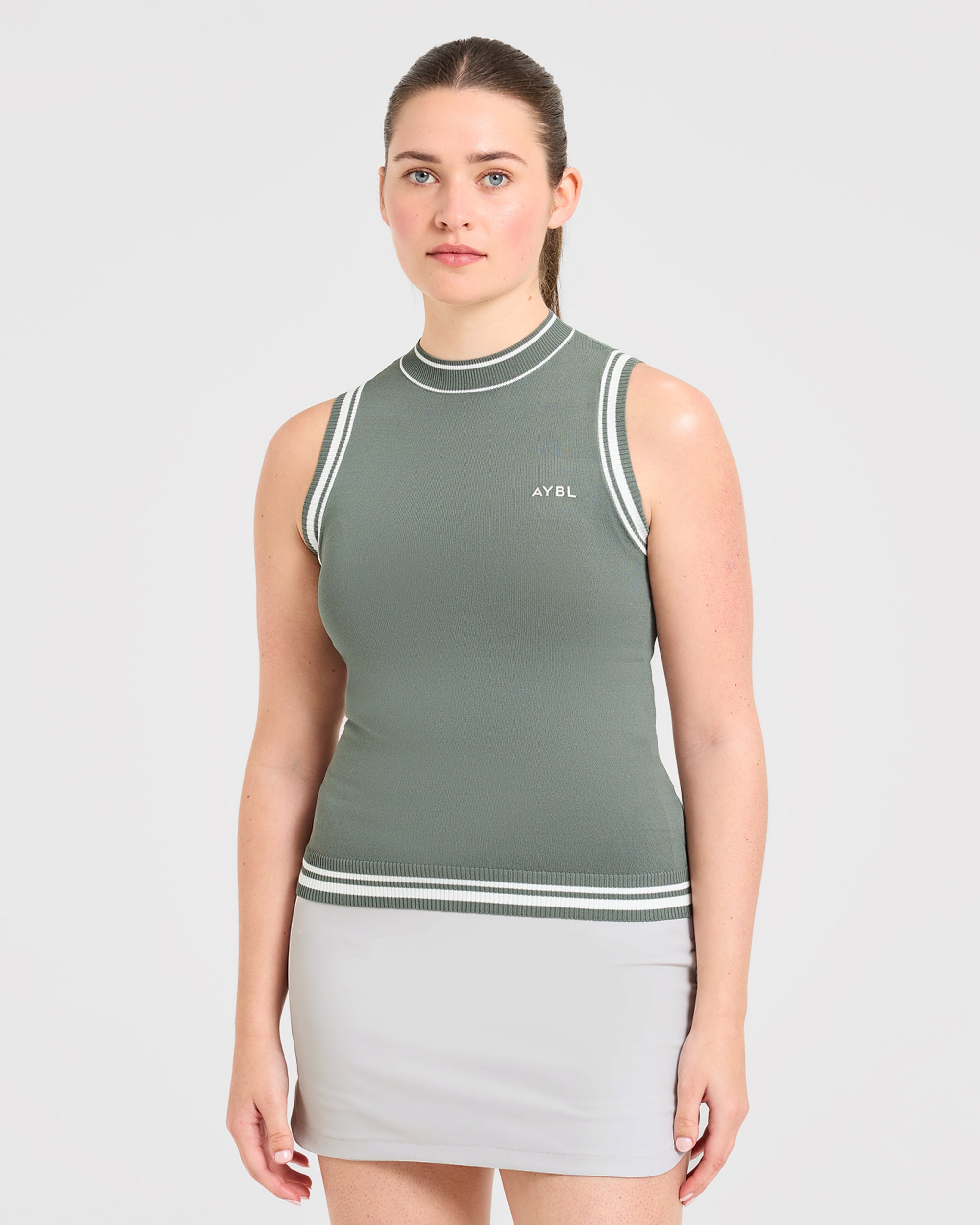 Classic Knitted High Neck Vest - Hillside Groen