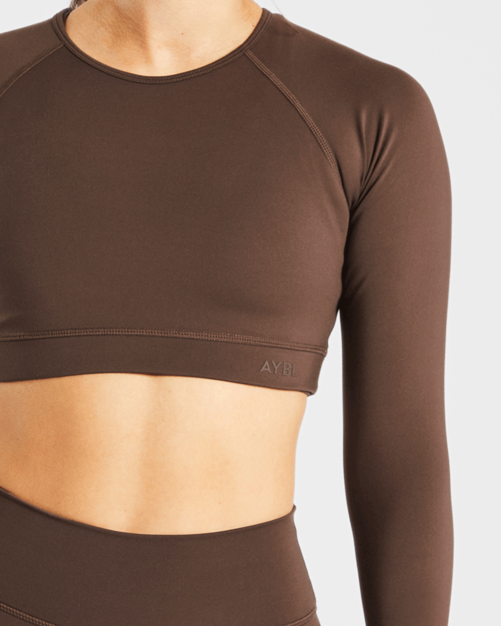 Staple Long Sleeve Crop Top - Bruin