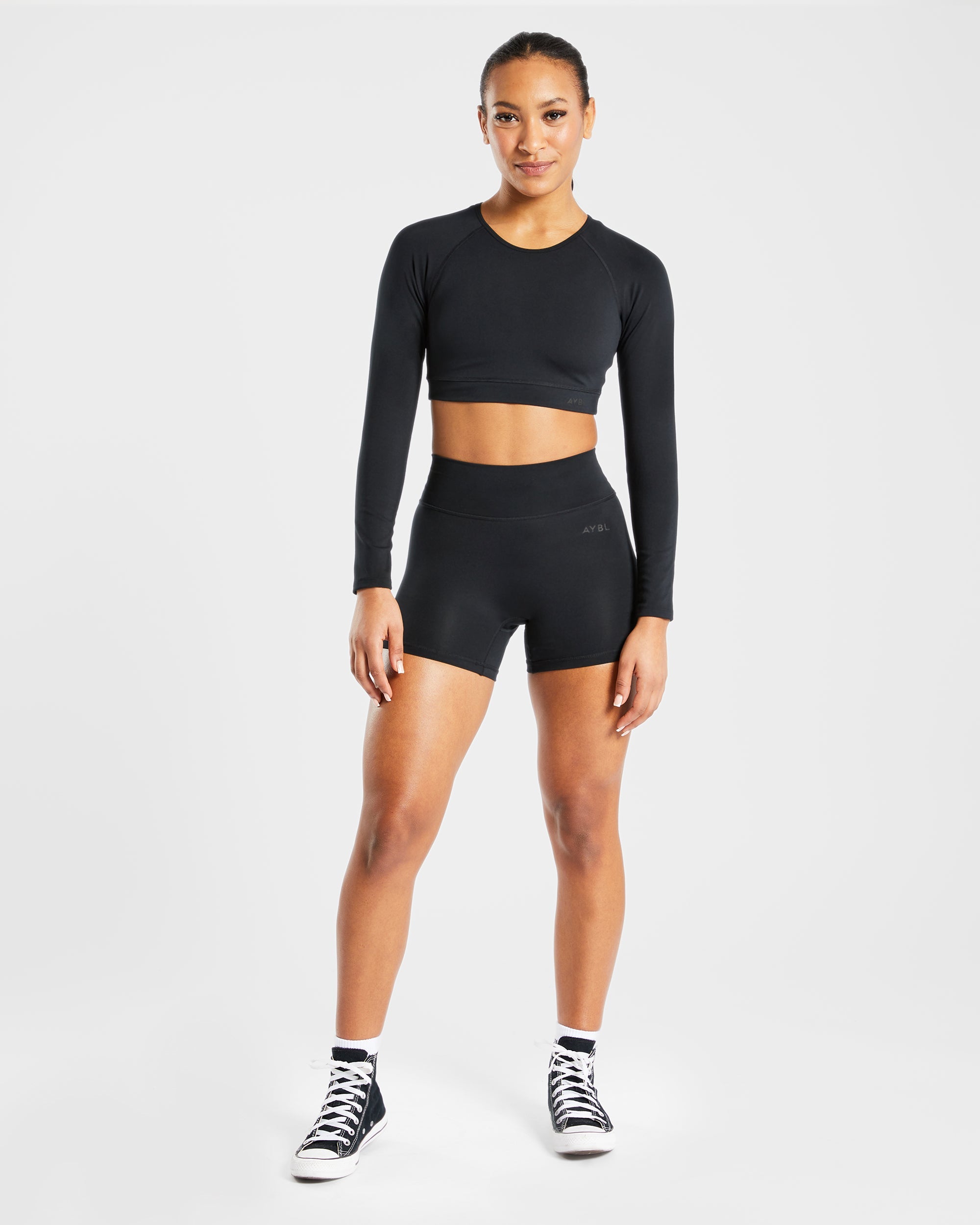 Staple Long Sleeve Crop Top - Zwart