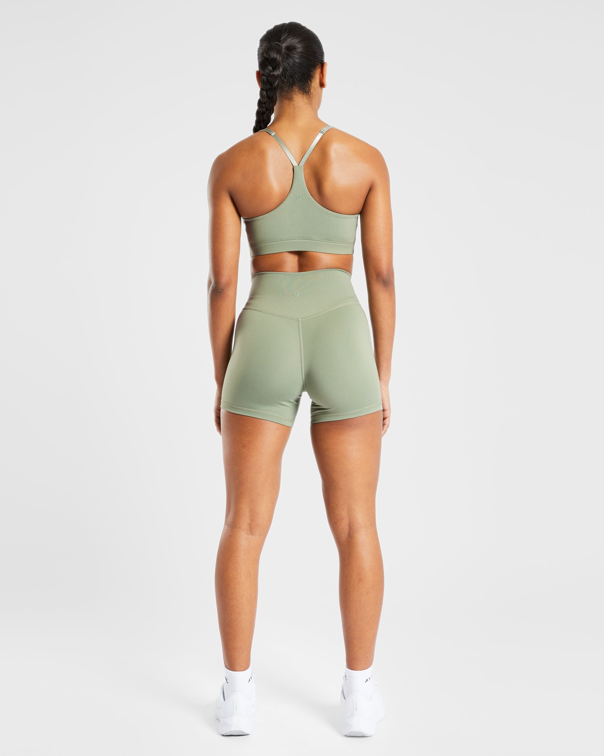 Staple Shorts - Olive Groen