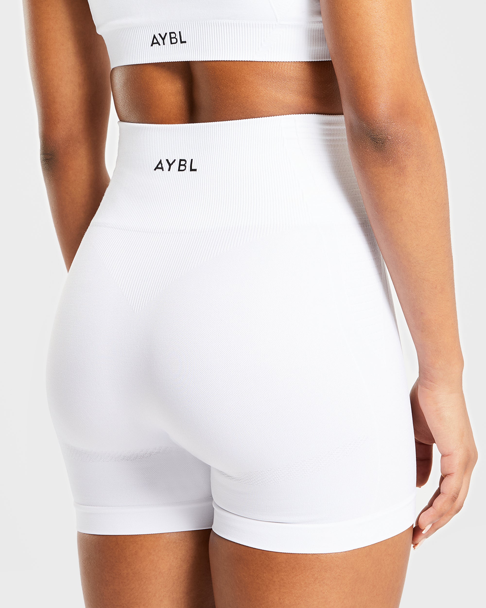 Balance V2 Seamless Shorts - Wit