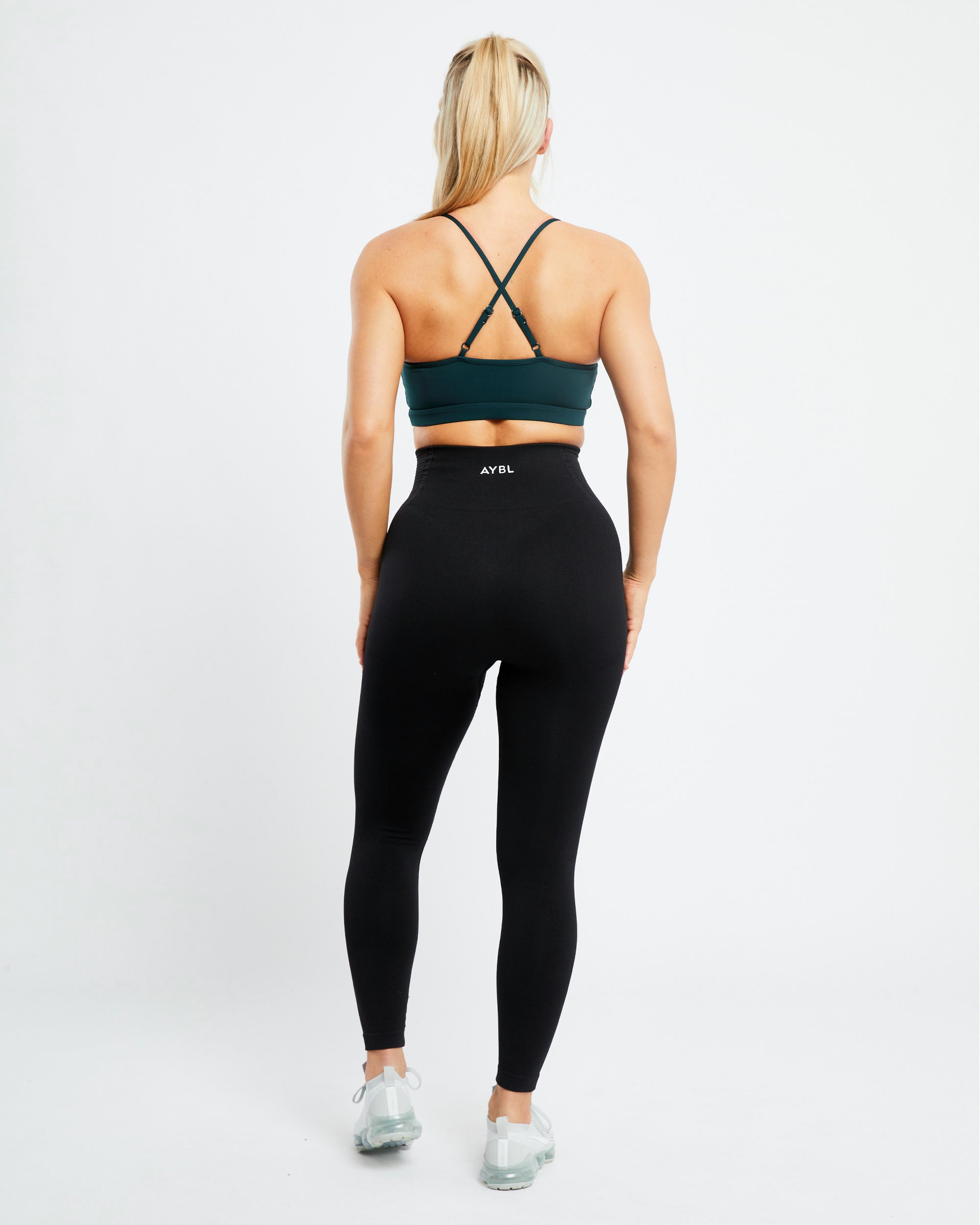 Essential V Neck Sports Bra - Forest Groen