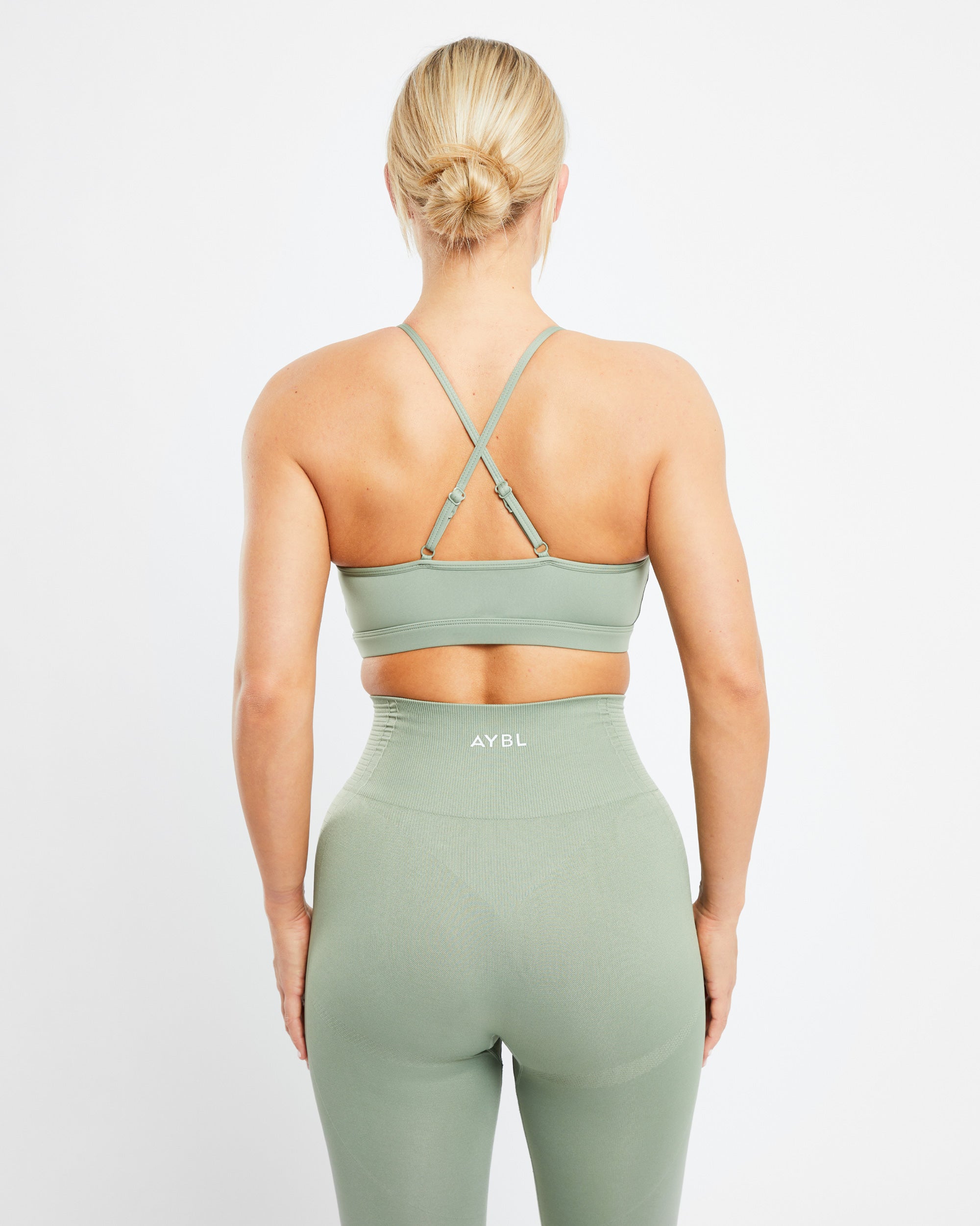 Essential V Neck Sports Bra - Olive Groen