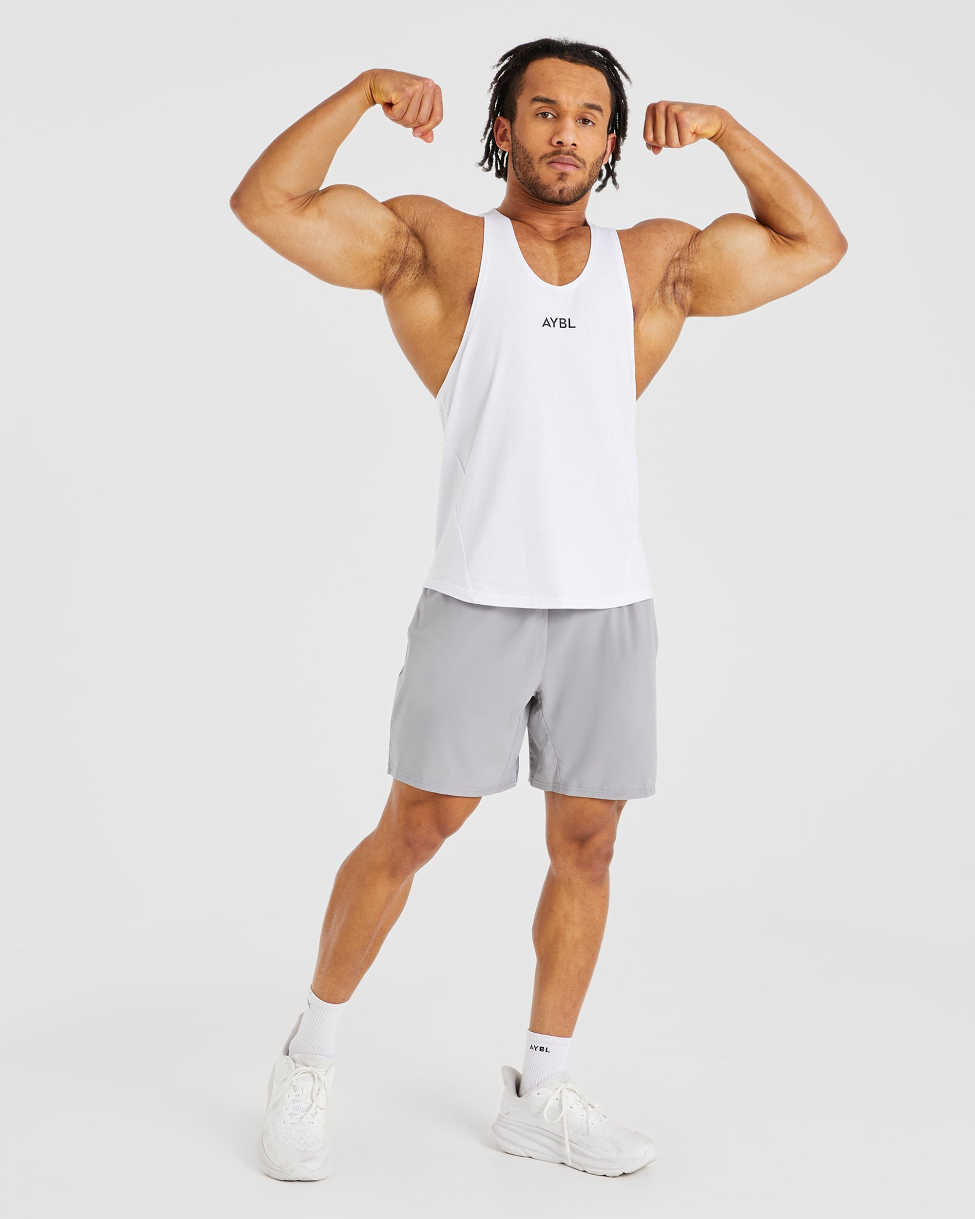 Essential Stringer - Wit