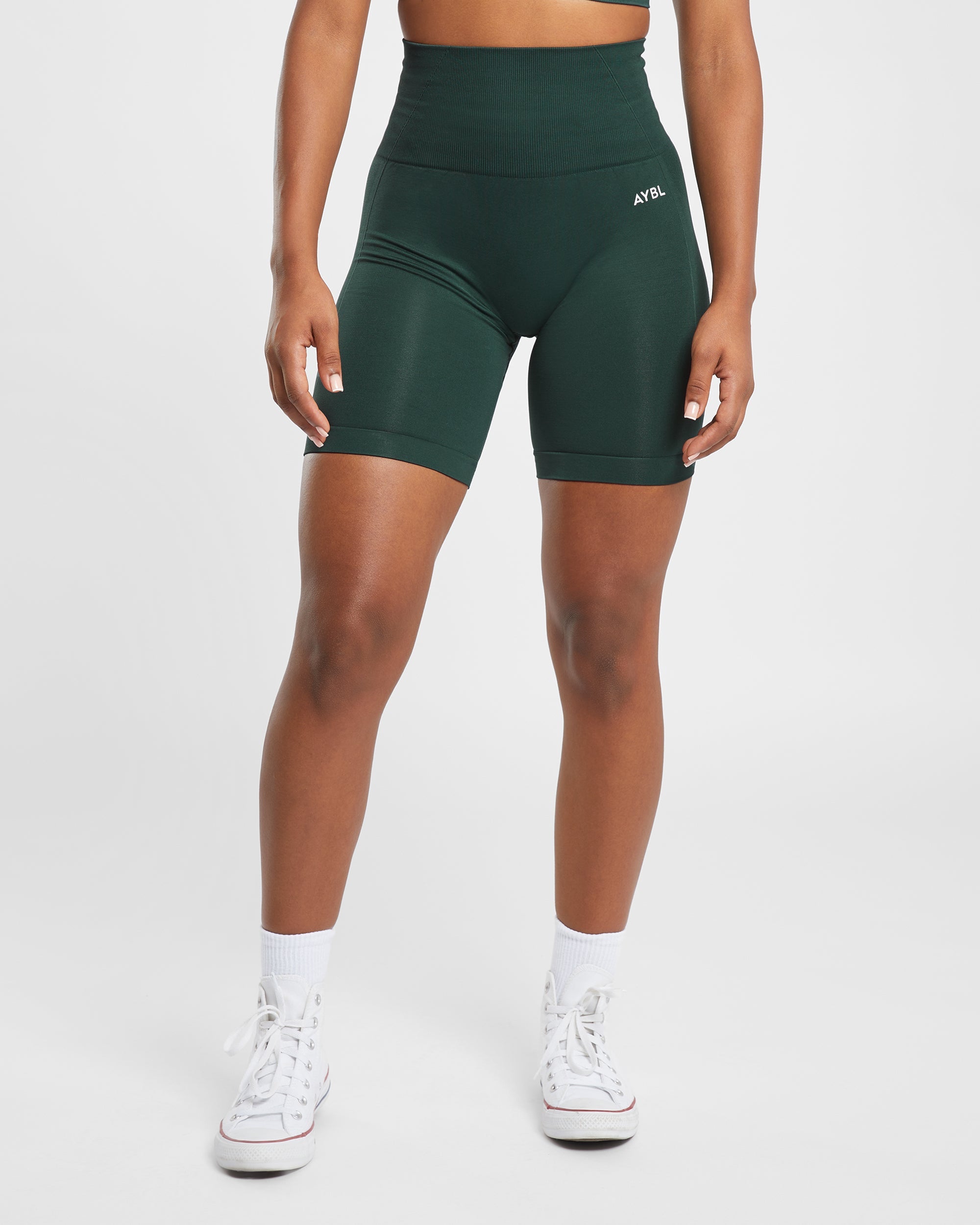 Empower Seamless Cycling Shorts - Dark Groen
