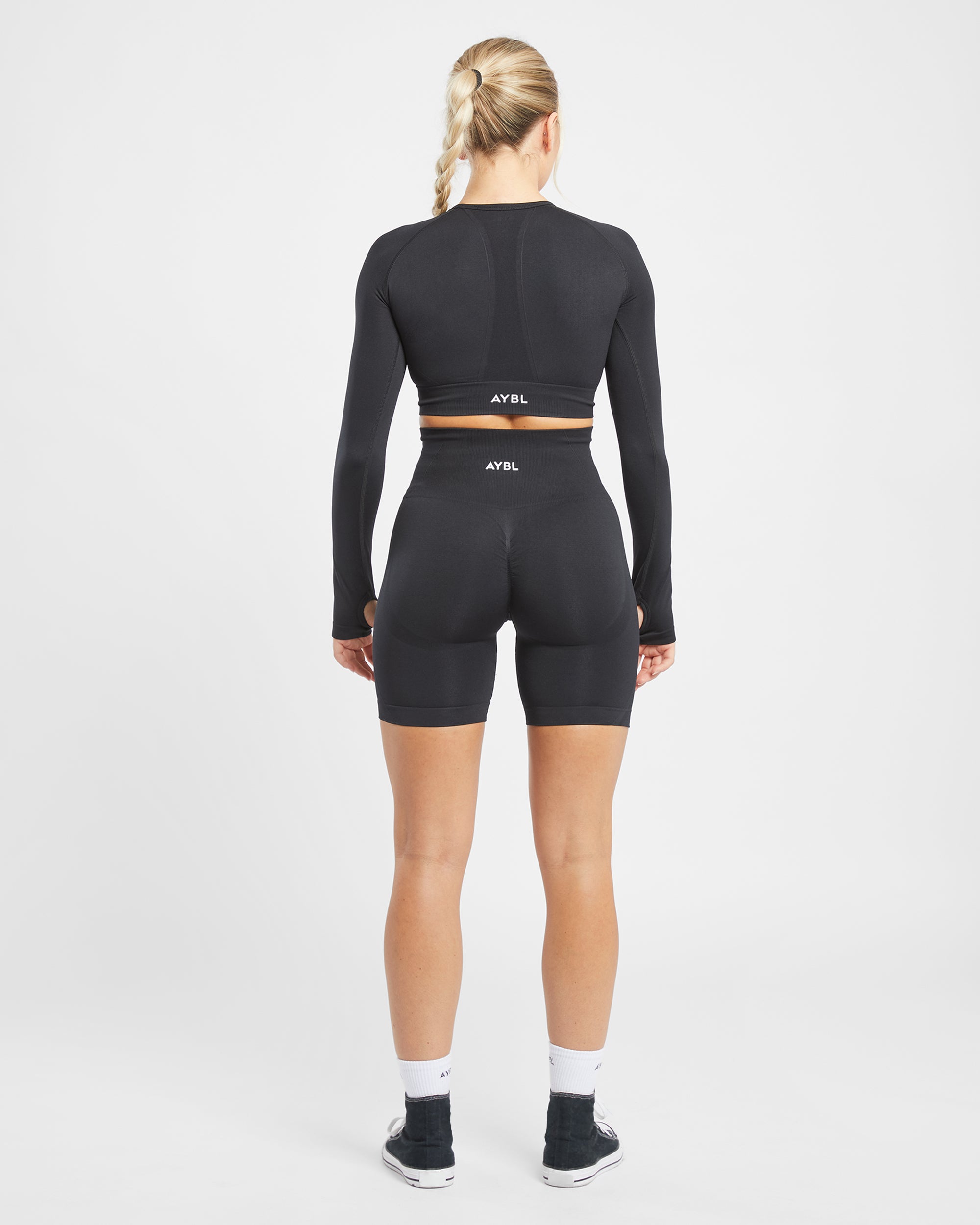 Empower Seamless Long Sleeve Crop Top - Zwart