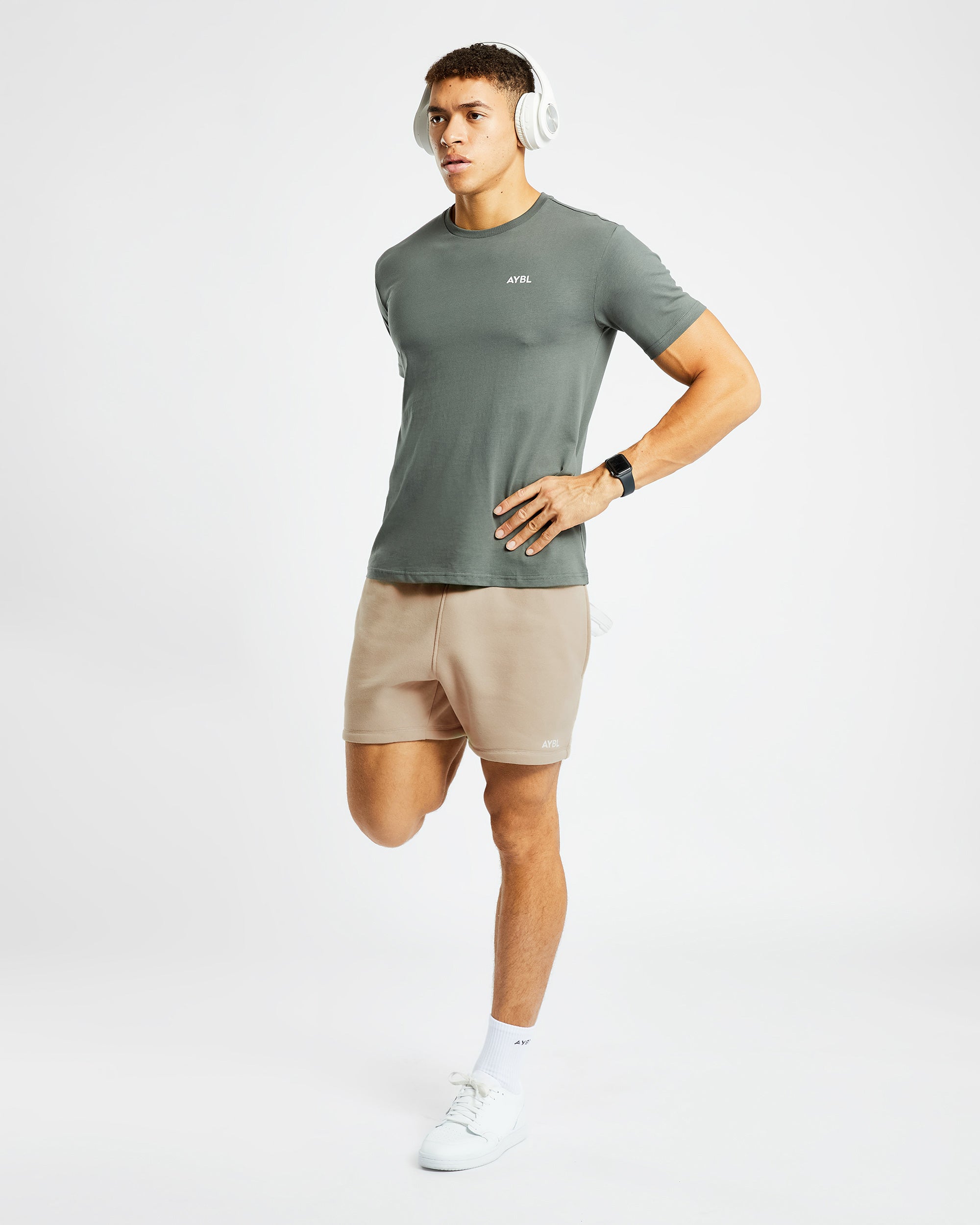 Essential T Shirt - Muted Groen