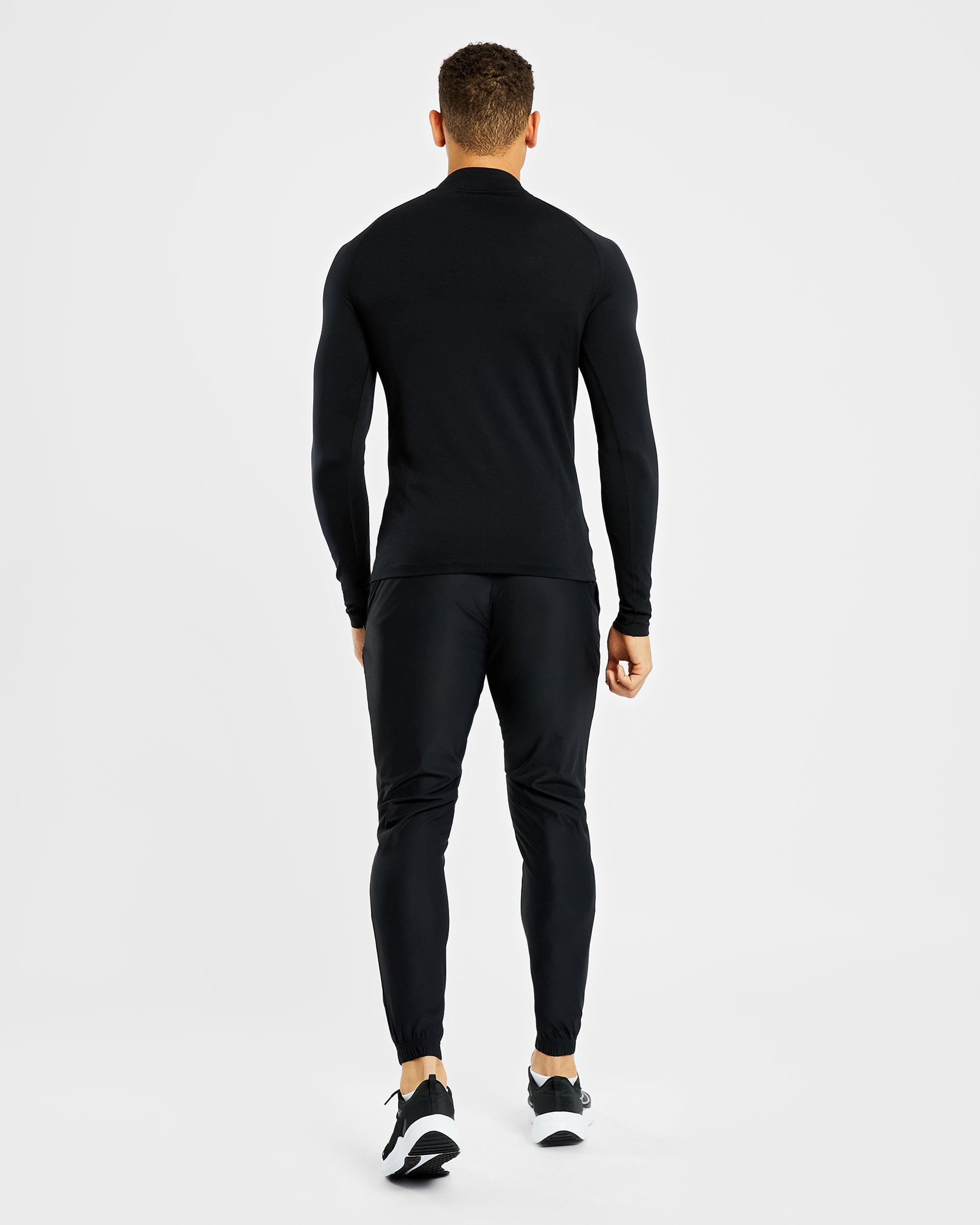 Essential Seamless 1/4 Zip Pullover - Zwart