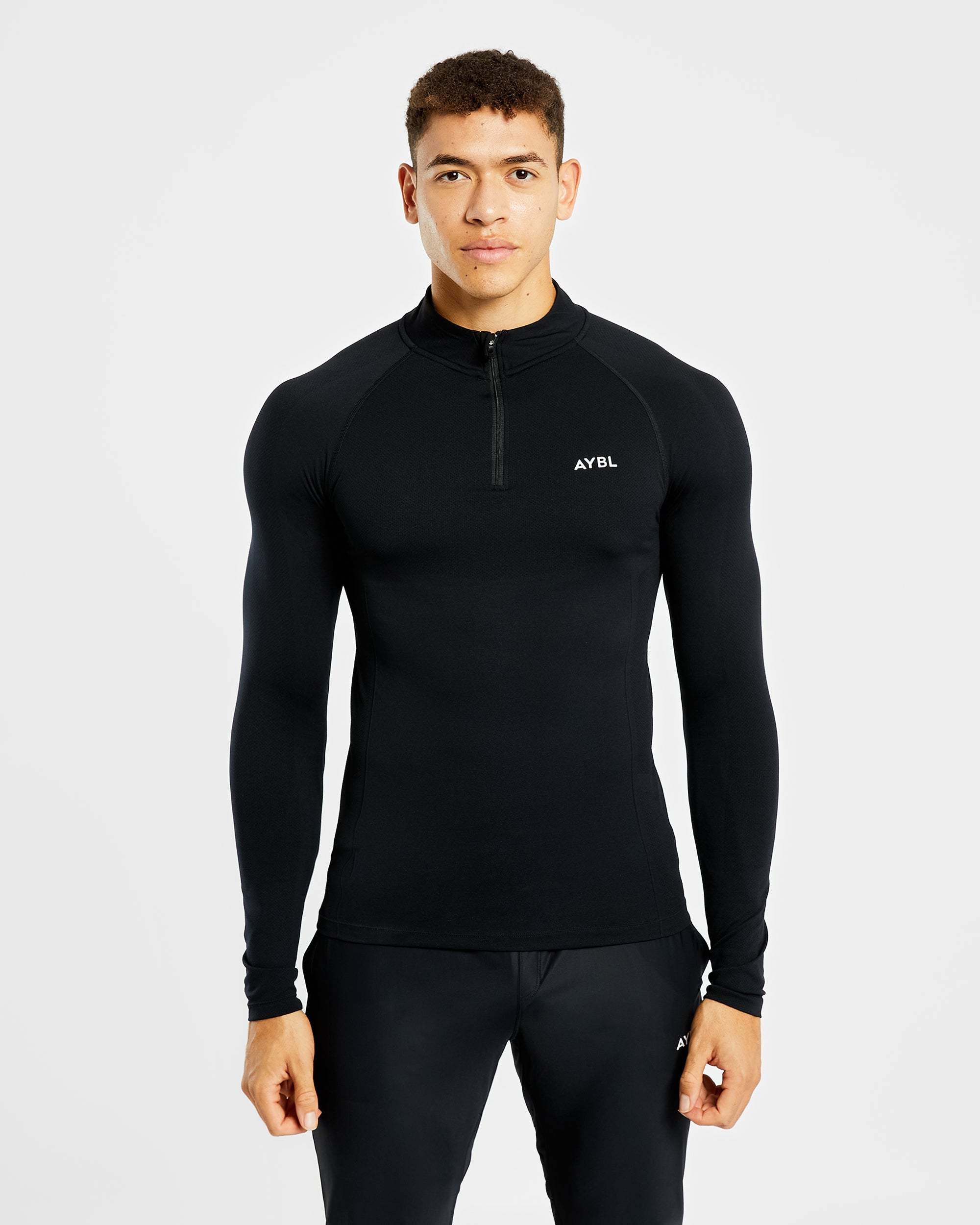 Essential Seamless 1/4 Zip Pullover - Zwart