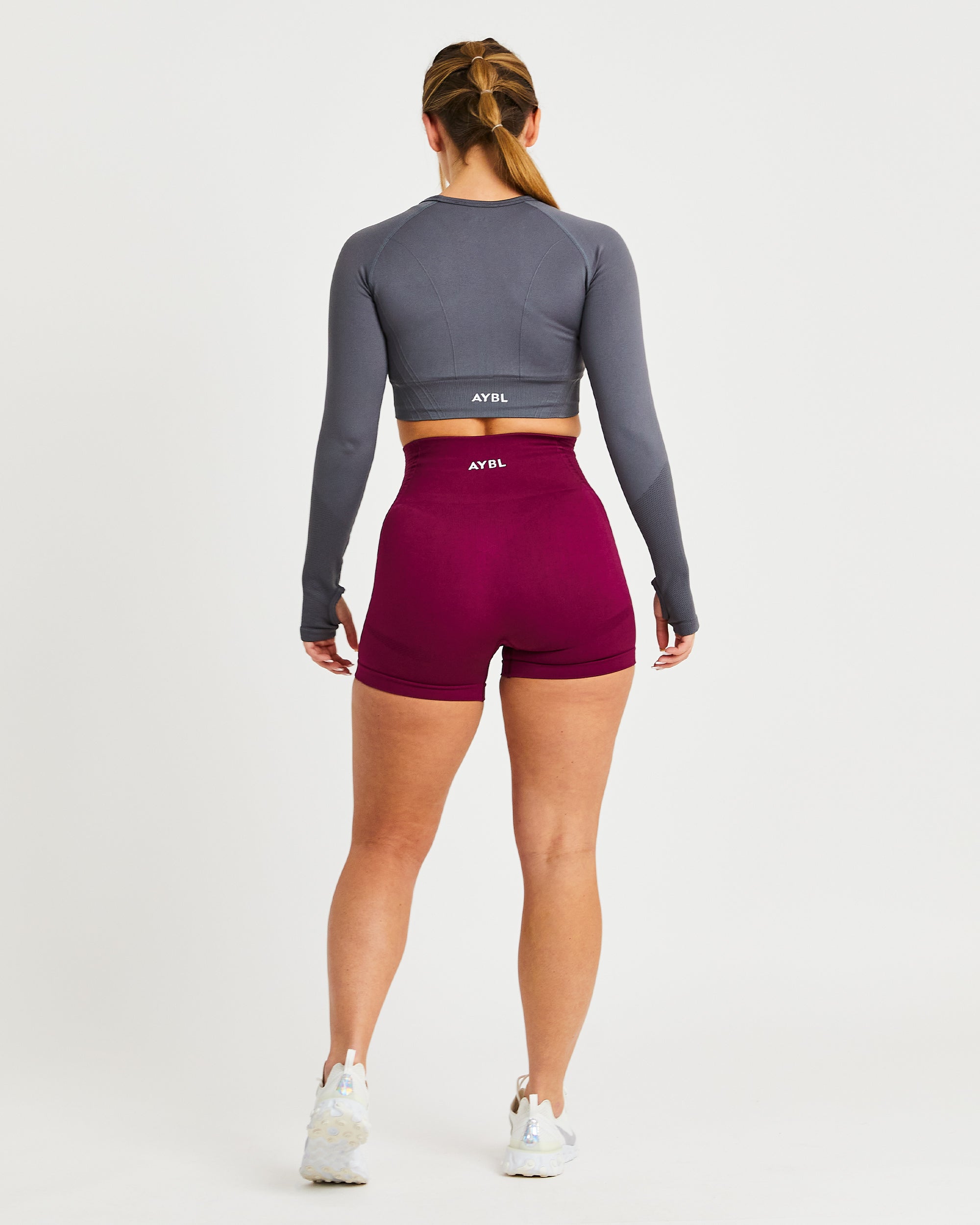 Balance V2 Seamless Long Sleeve Crop Top - Castlerock Grijs