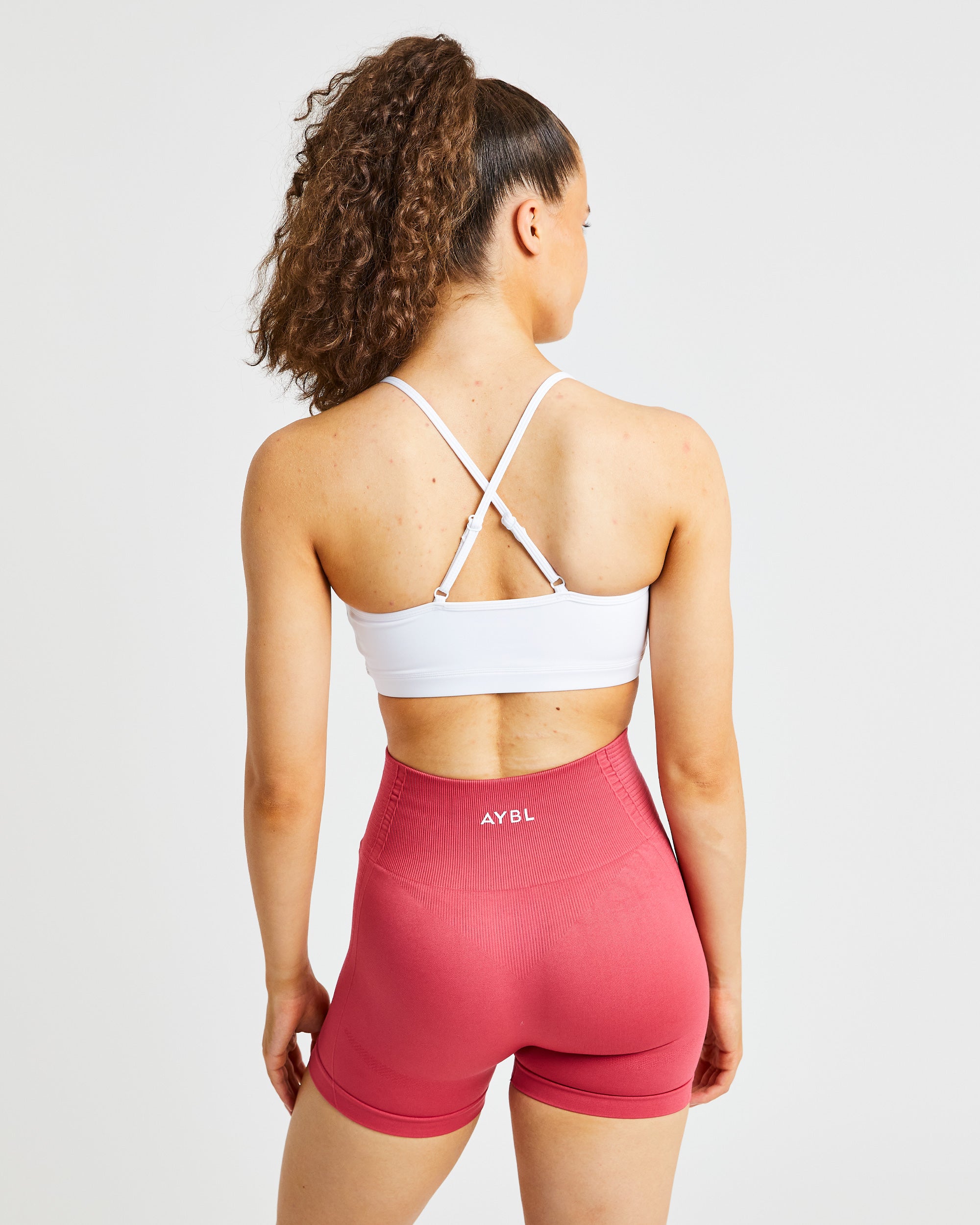 Essential V Neck Sports Bra - Wit