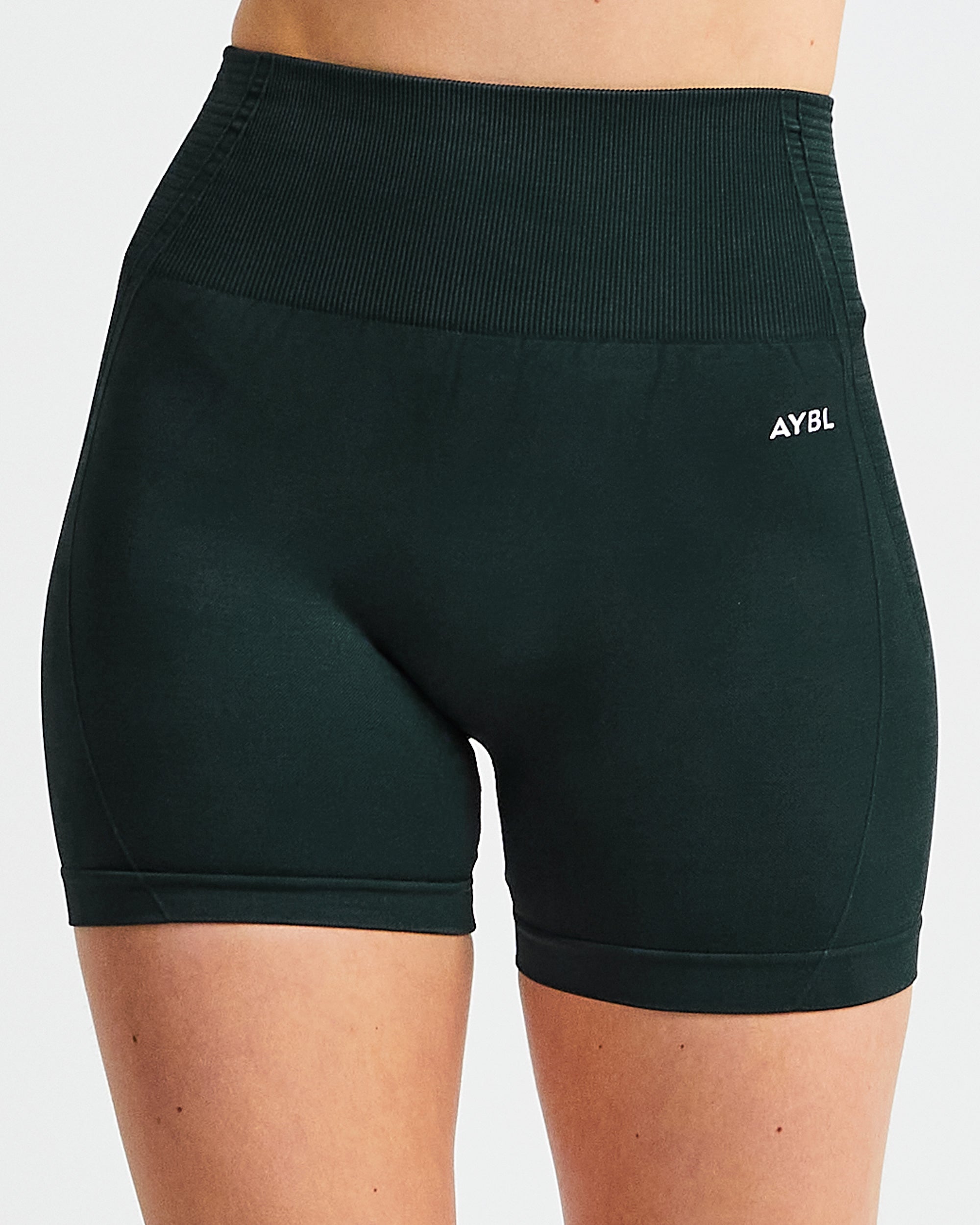 Balance V2 Seamless Shorts - Forest Groen