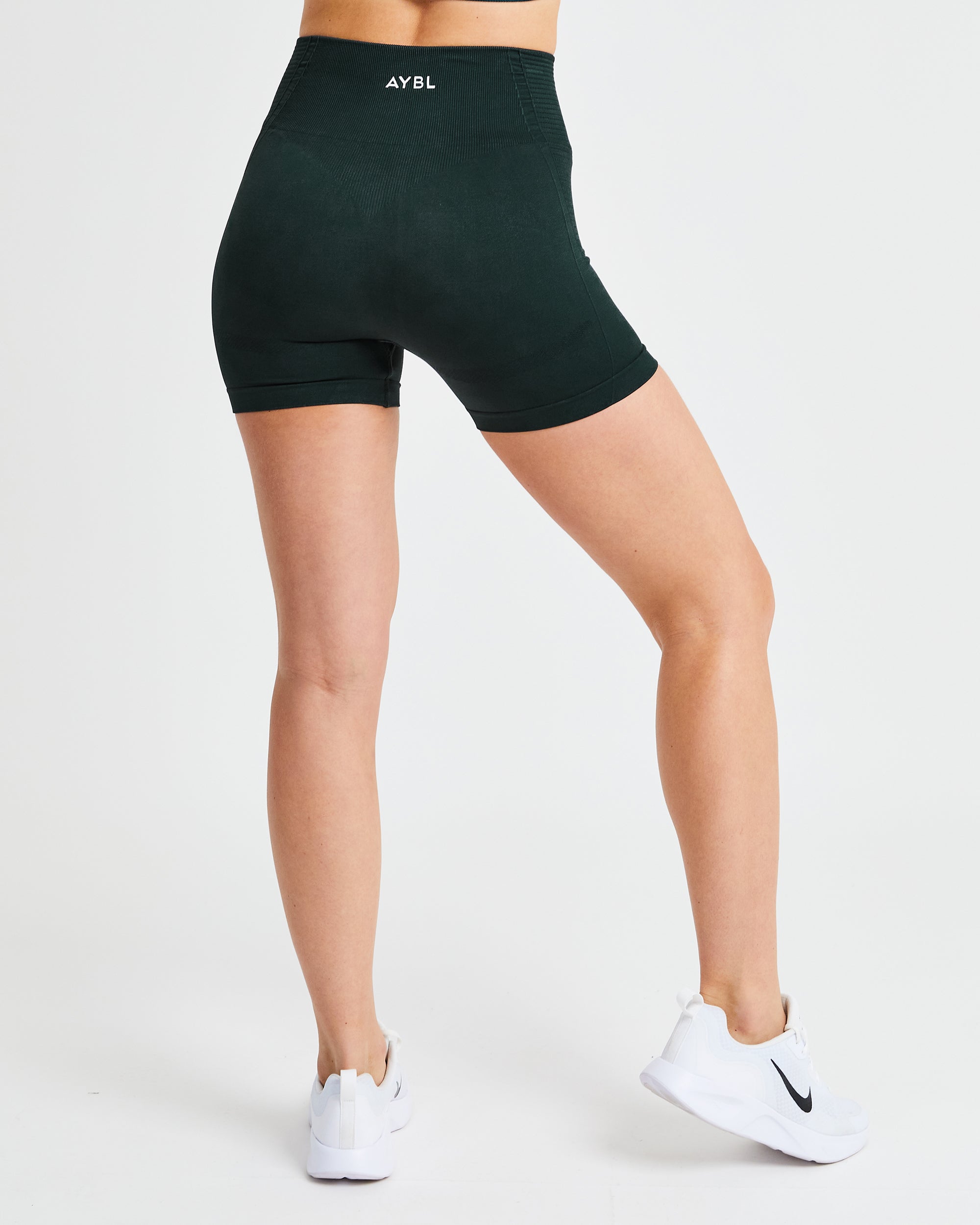 Balance V2 Seamless Shorts - Forest Groen