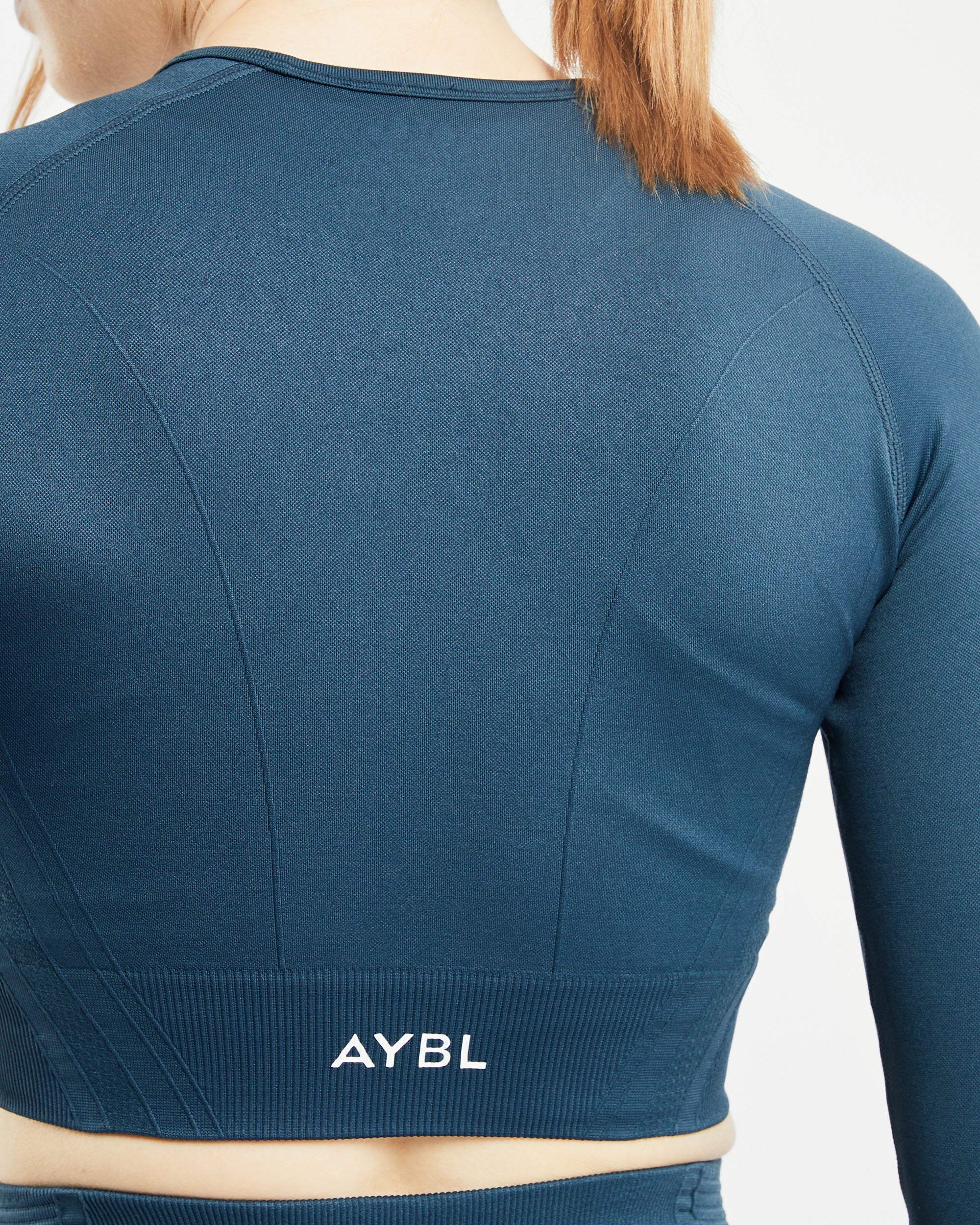 Balance V2 Seamless Long Sleeve Crop Top - Marine Blauw