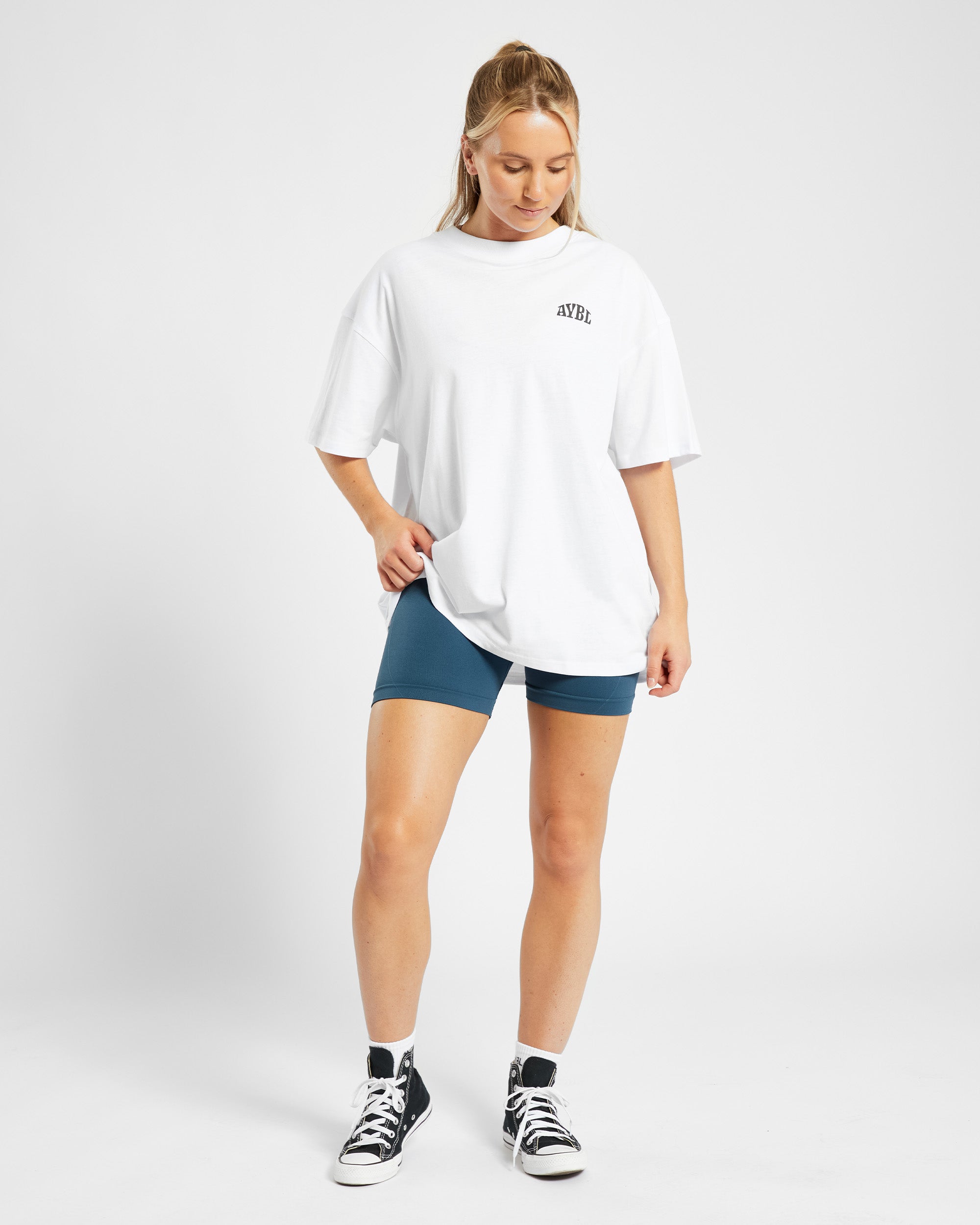 Mind Over Matter Oversized T Shirt - Wit