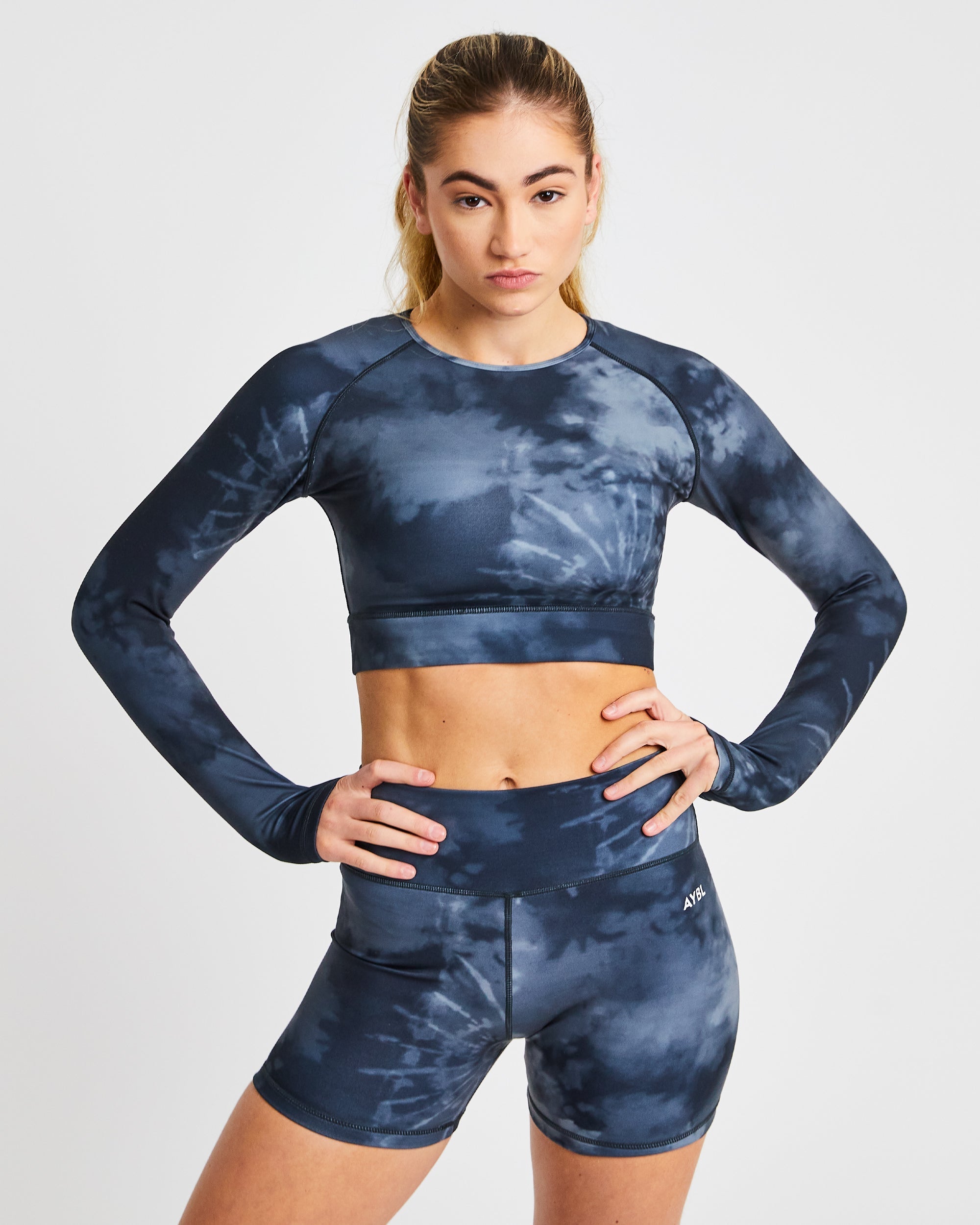 Core Long Sleeve Crop Top - Zwart Tie Dye