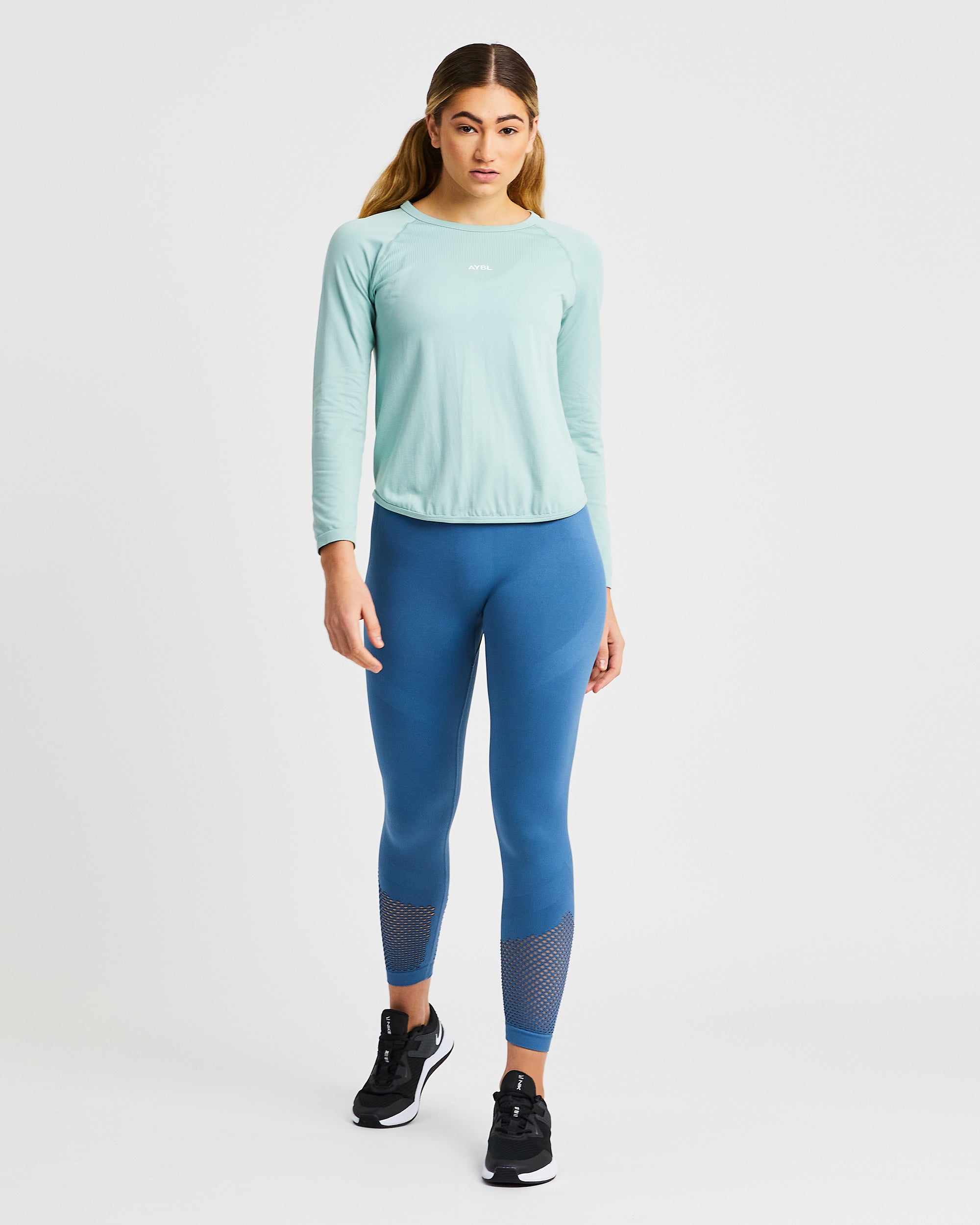 Reform Seamless Long Sleeve T Shirt - Sage Groen