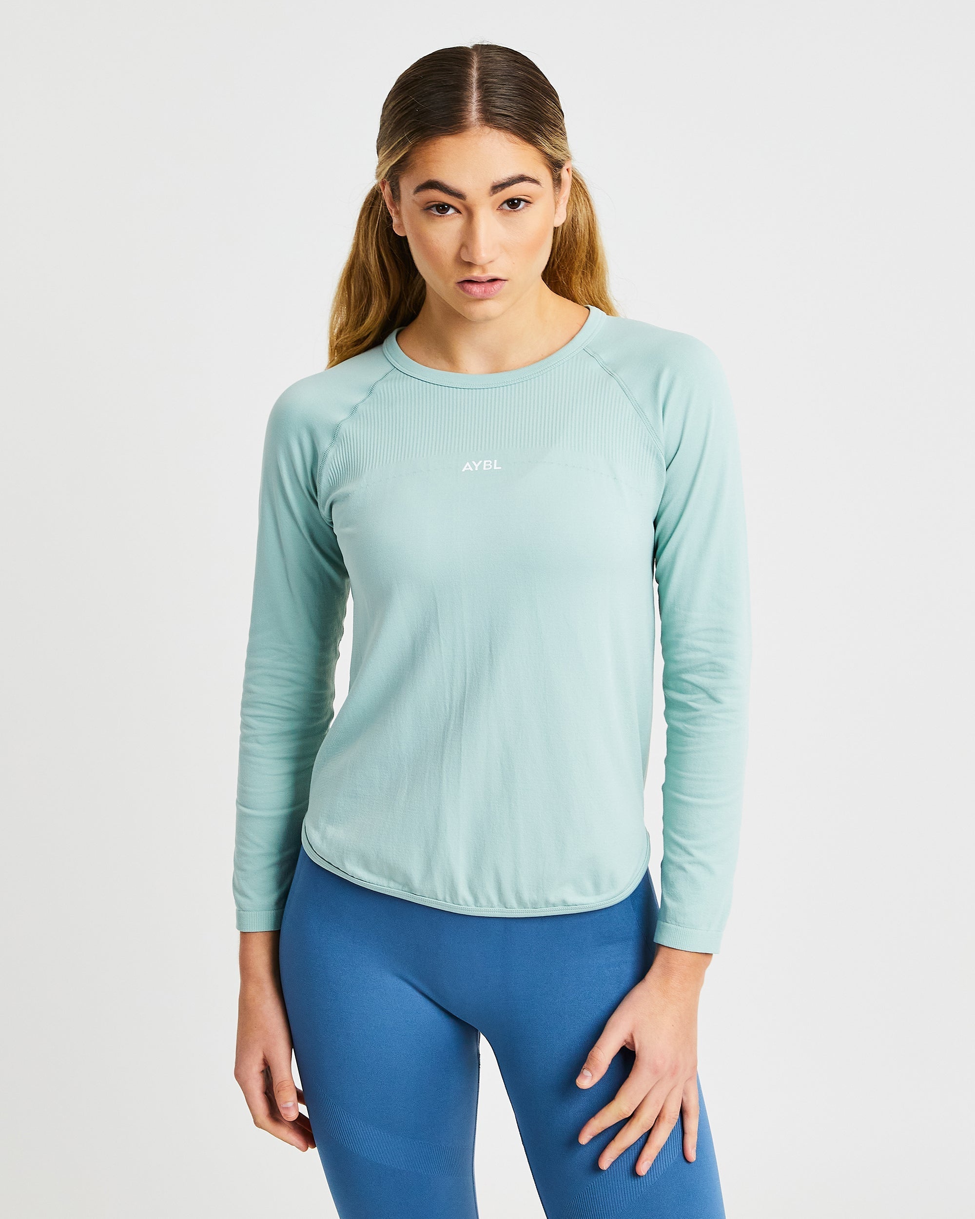 Reform Seamless Long Sleeve T Shirt - Sage Groen