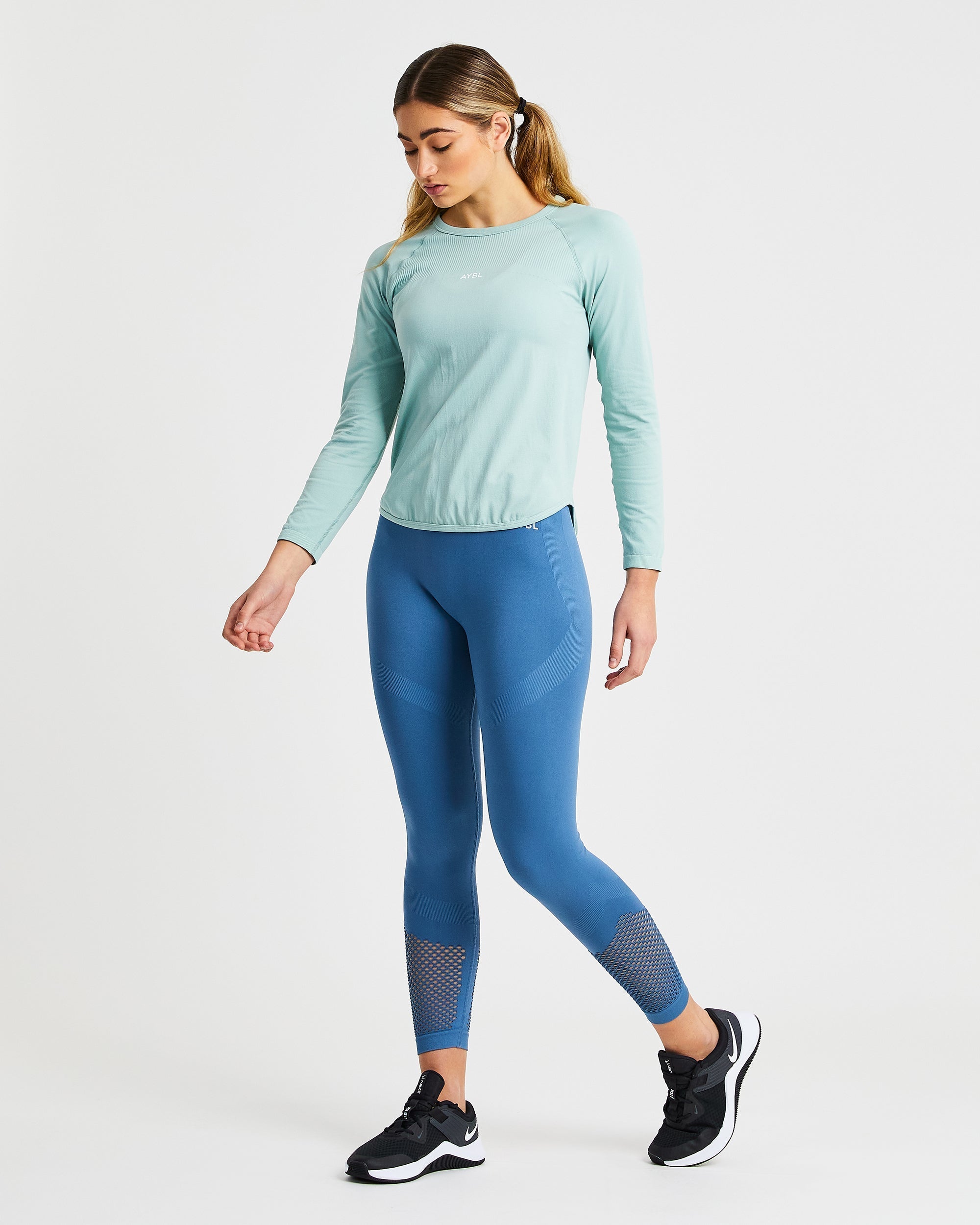 Reform Seamless Long Sleeve T Shirt - Sage Groen