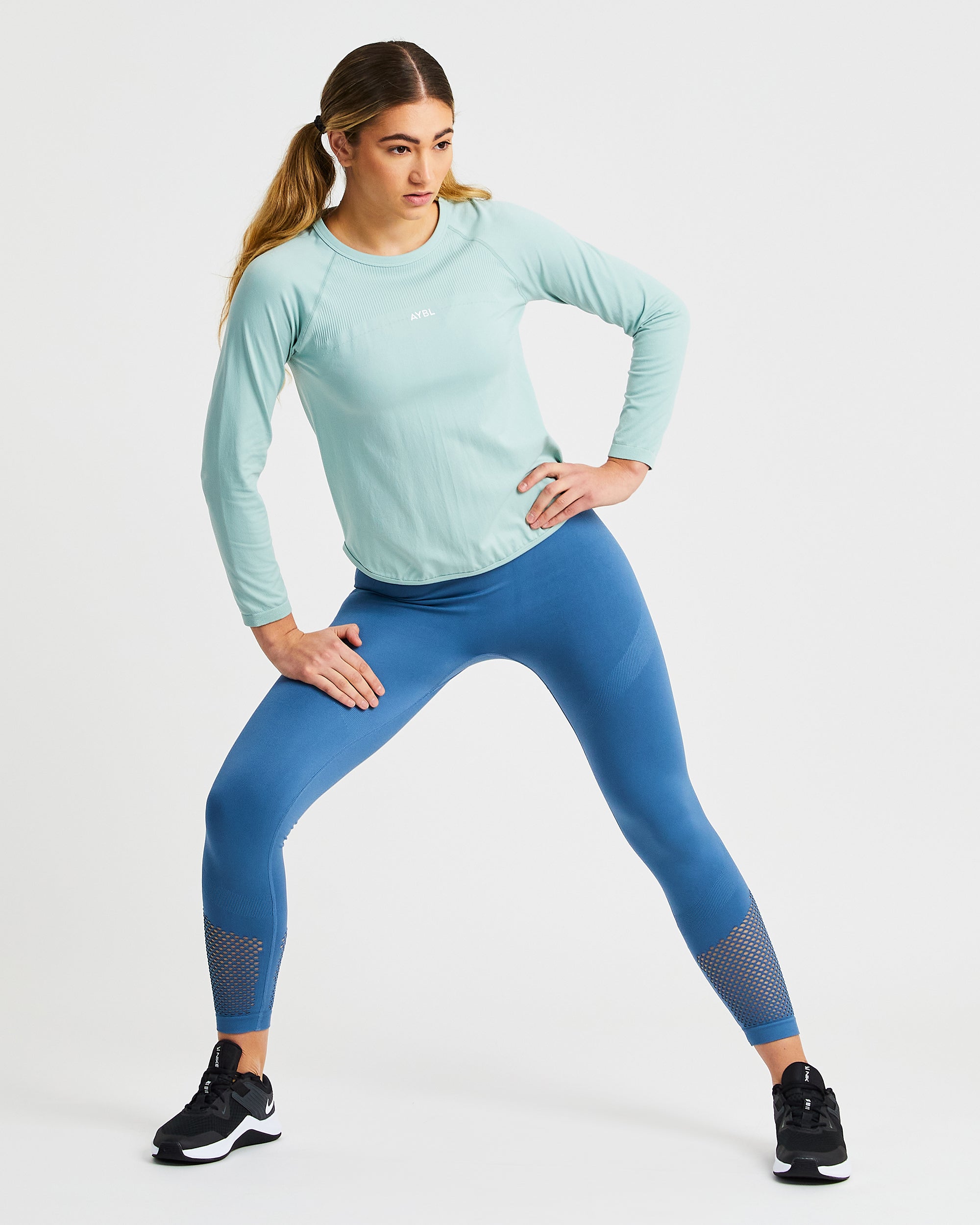 Reform Seamless Long Sleeve T Shirt - Sage Groen